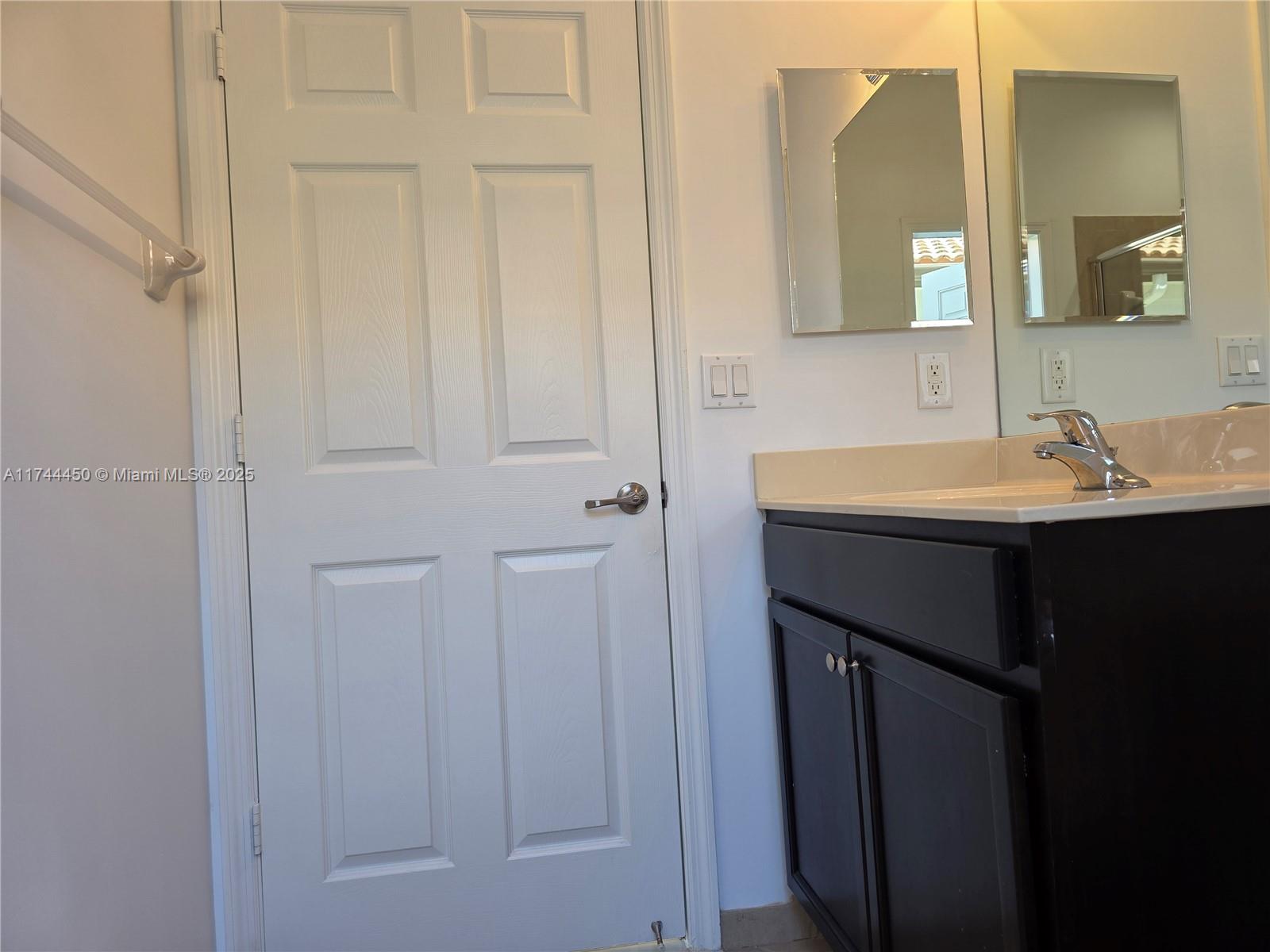 11823 Sw 233rd Ter Property Photo 16