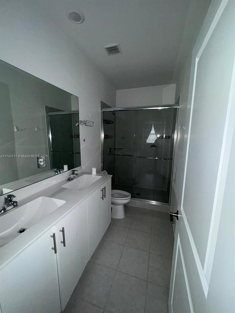 10021 Sw 231st Ln 10021 Property Photo 7