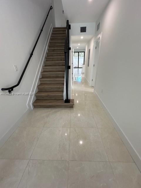 5571 W Oak Way 5571 Property Photo 8