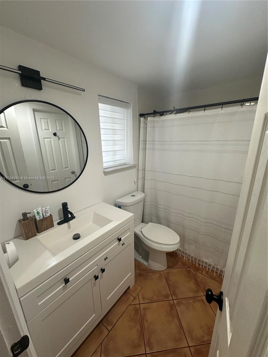 541 Ne 199th Ln 2x Property Photo 8