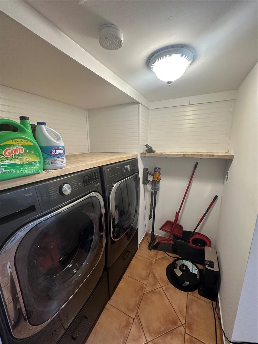 541 Ne 199th Ln 2x Property Photo 10
