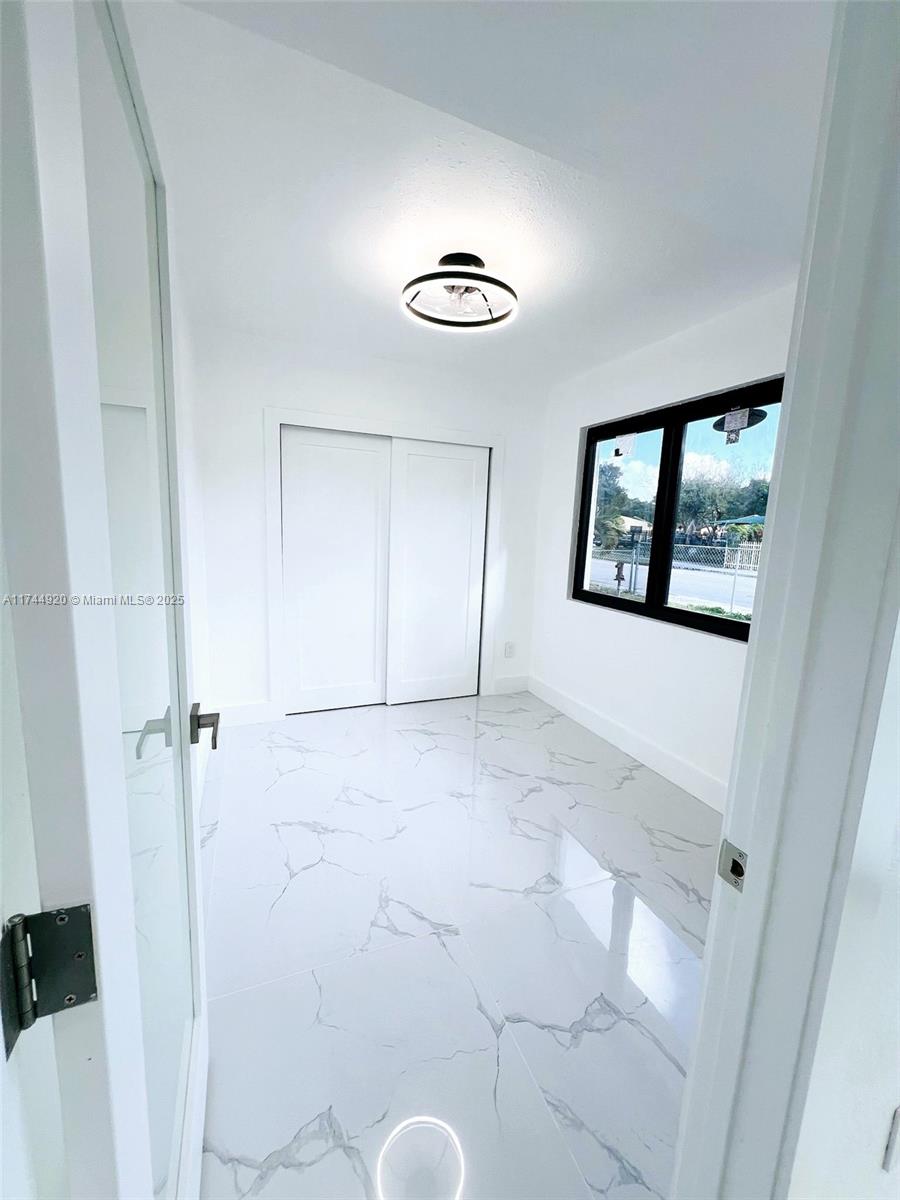 10215 Sw 172nd St Property Photo 17