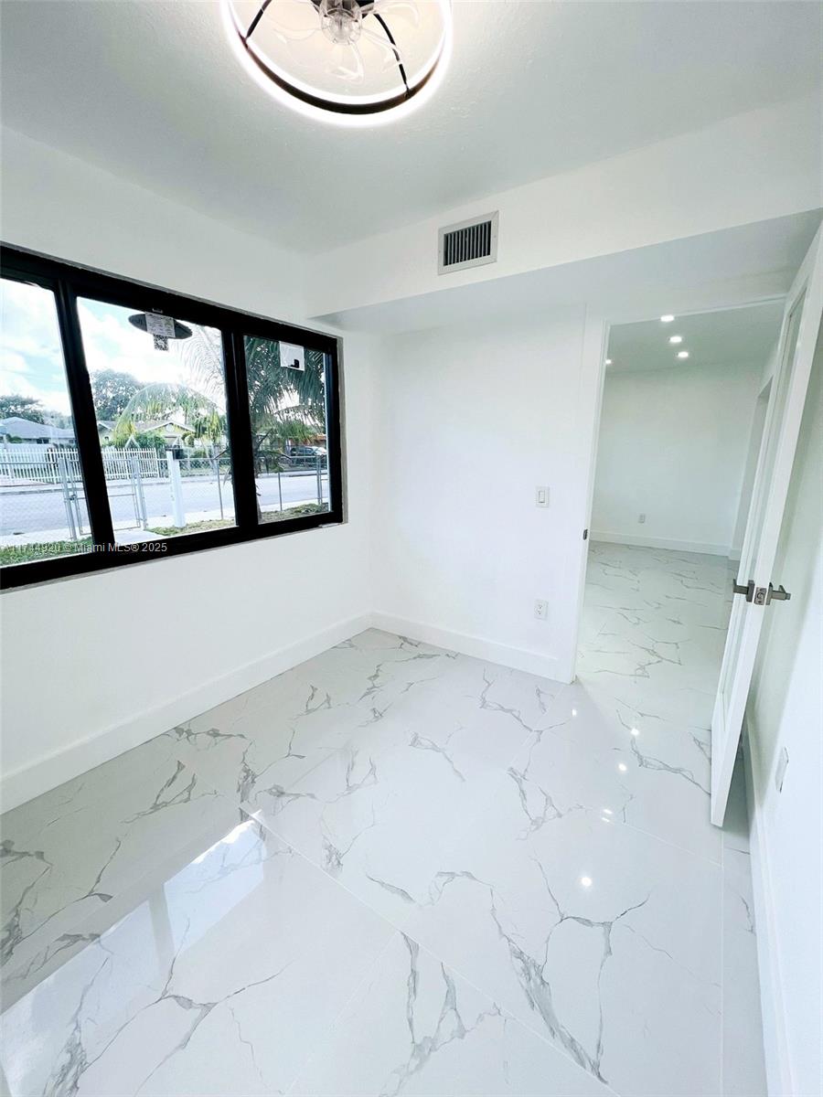 10215 Sw 172nd St Property Photo 22