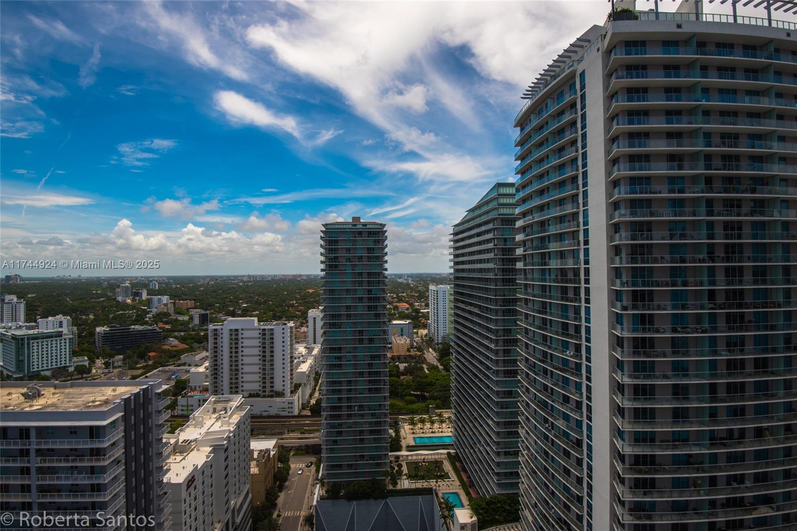 1080 Brickell Ave 3205 Property Photo 4