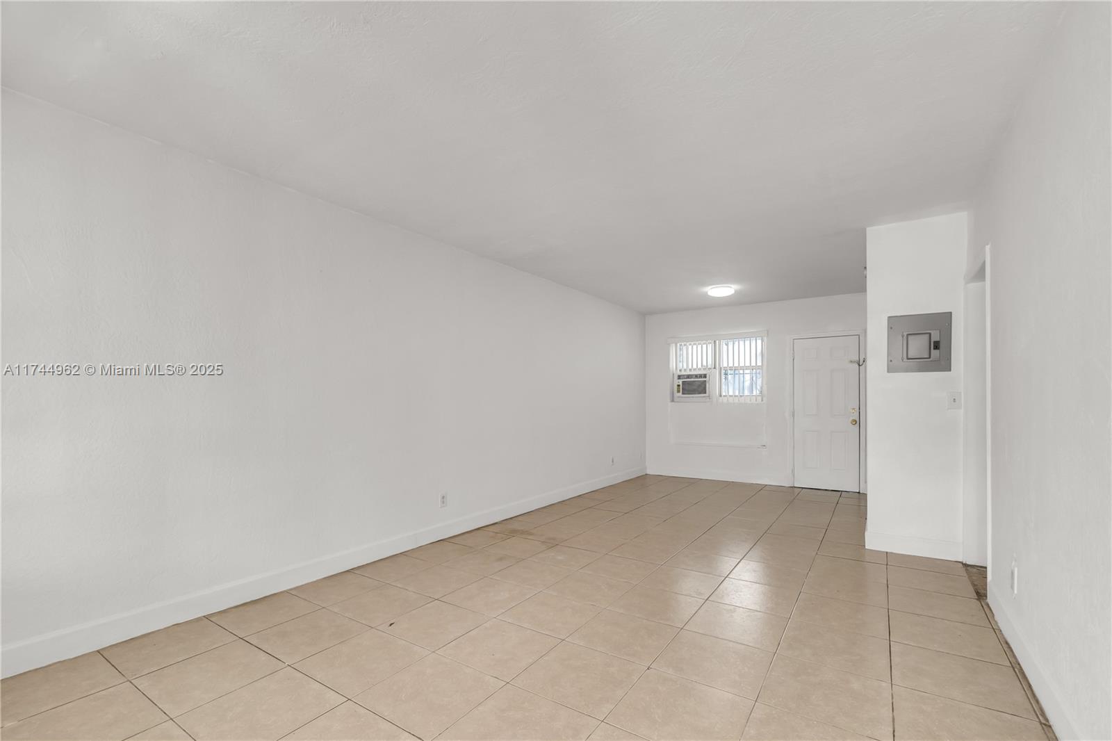 7525 Ne Miami Ct Property Photo 20