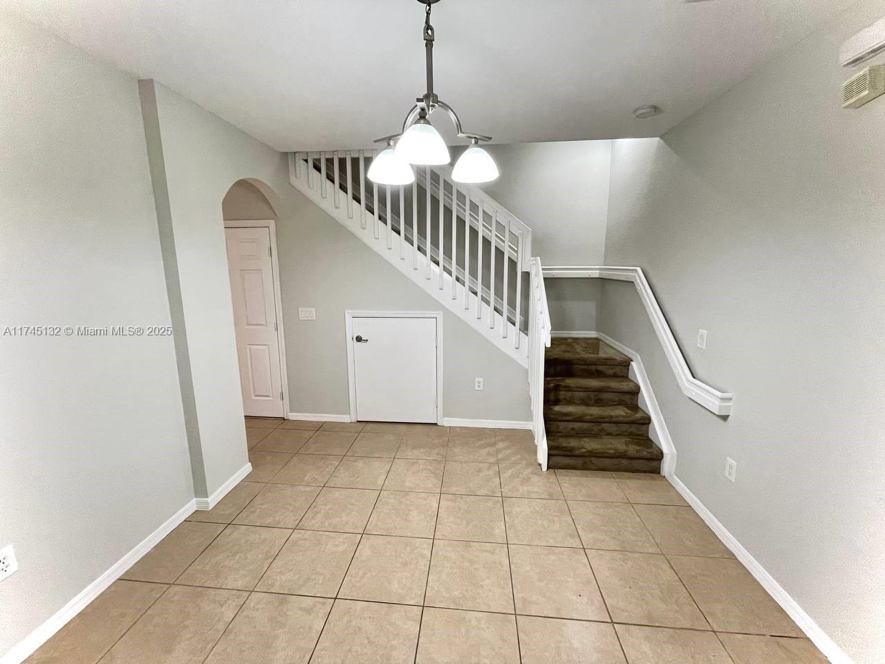 2976 Nw 30th Ct Property Photo 11