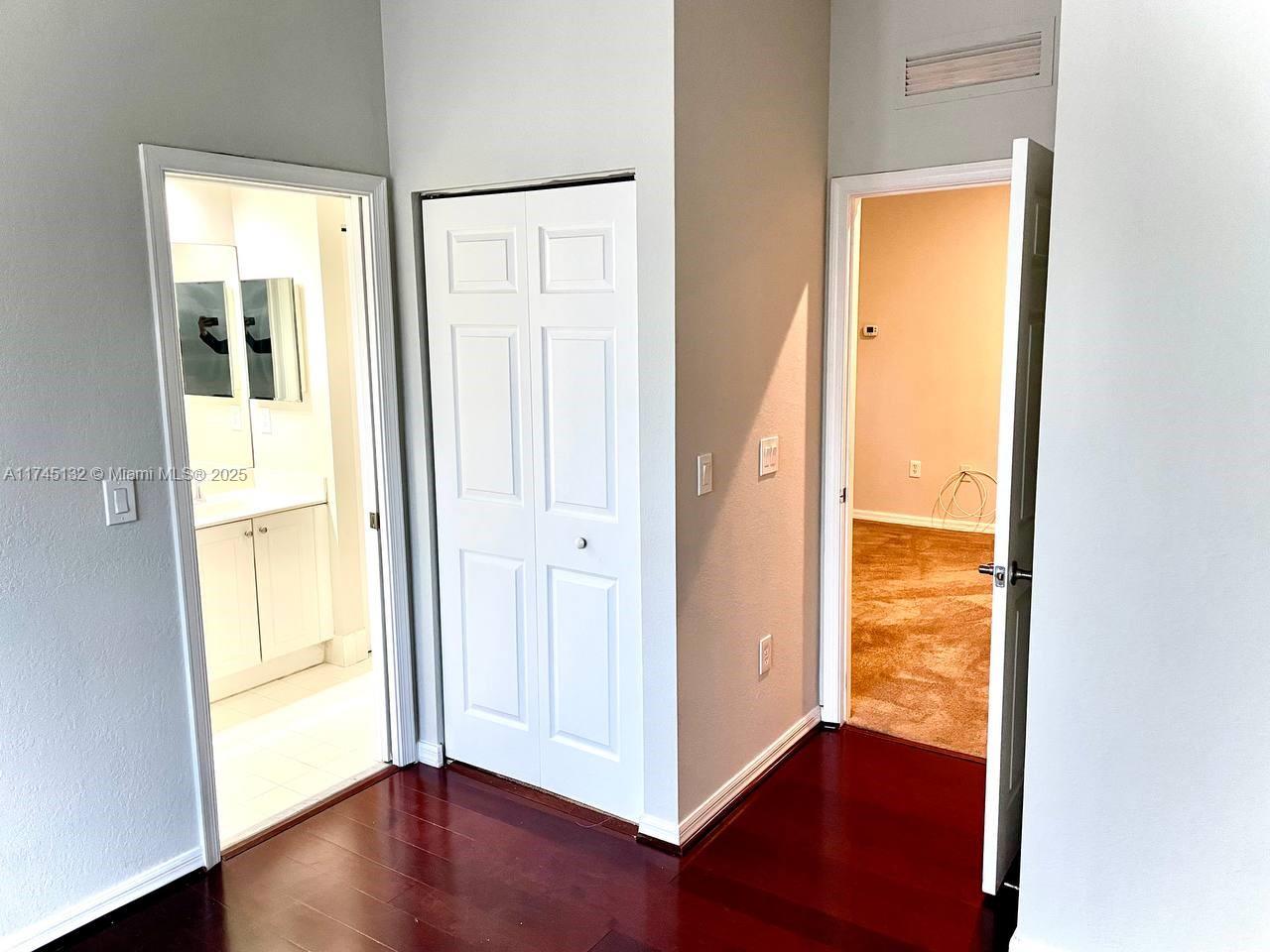2976 Nw 30th Ct Property Photo 23