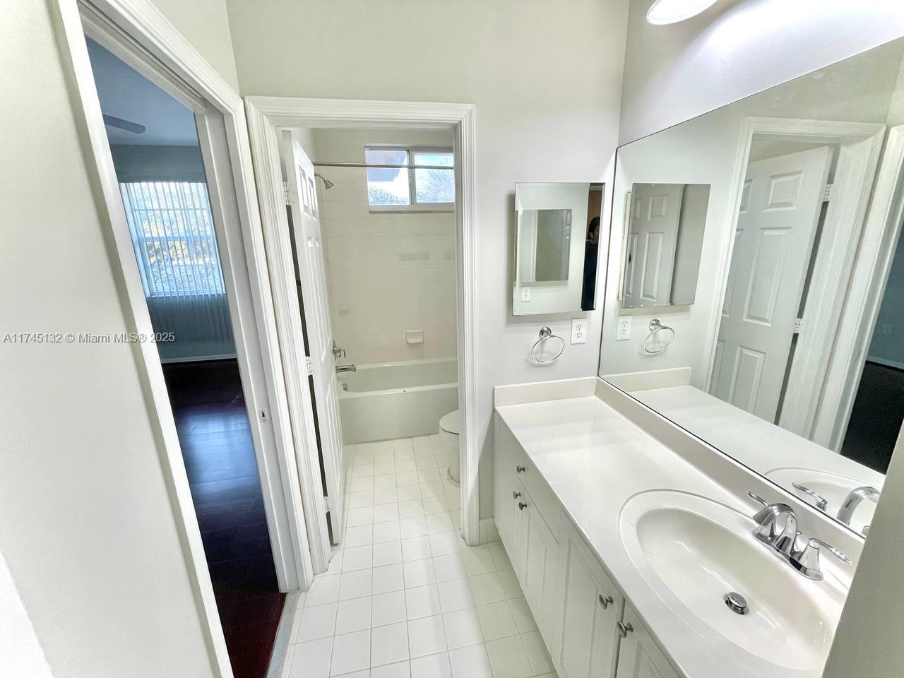 2976 Nw 30th Ct Property Photo 29