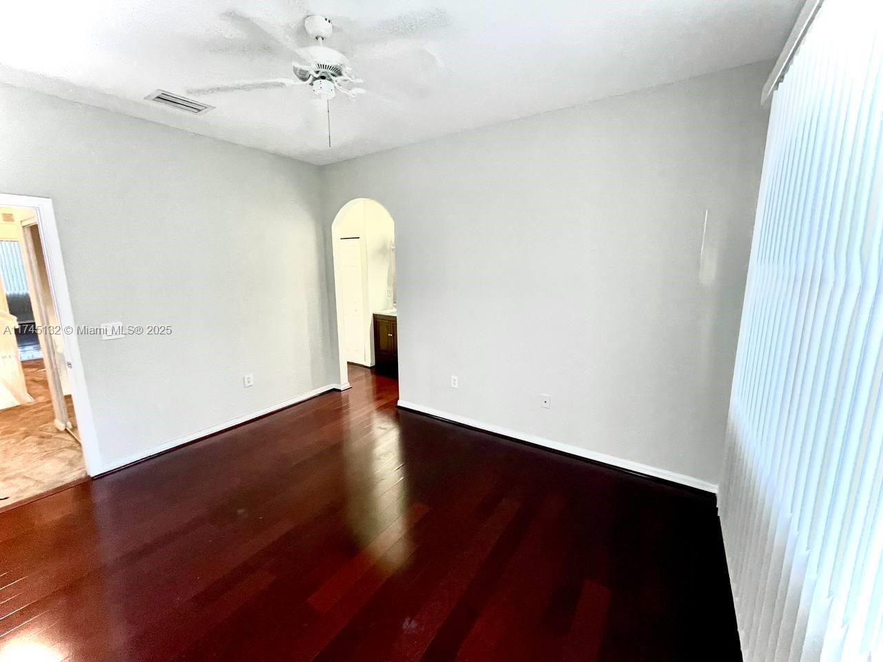 2976 Nw 30th Ct Property Photo 33