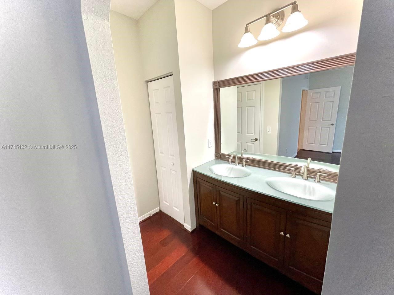 2976 Nw 30th Ct Property Photo 35