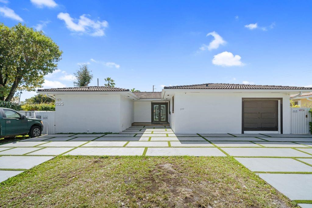 240 S Royal Poinciana Blvd Property Photo