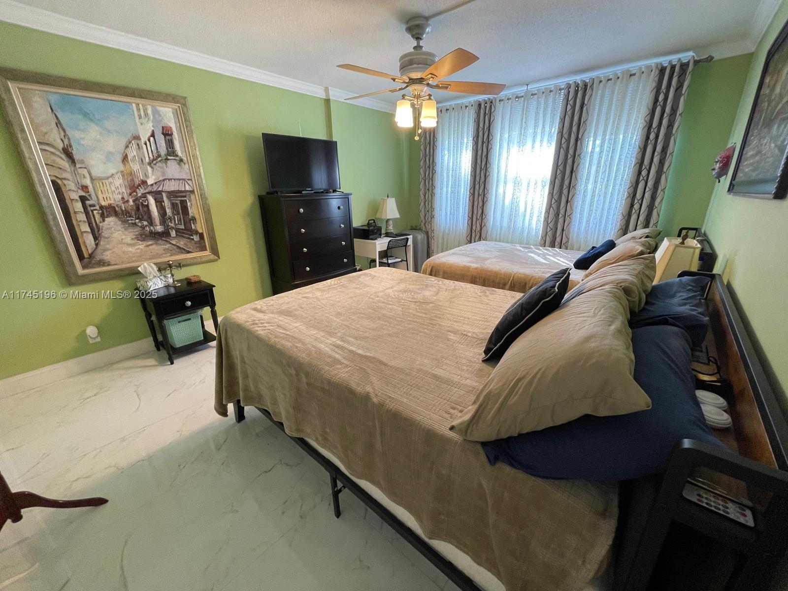 3181 S Ocean Dr 107 Property Photo 11
