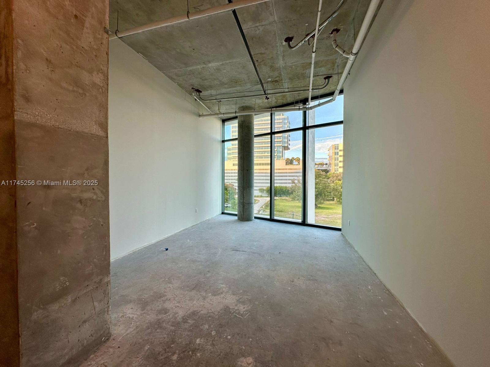 21290 Biscayne Blvd 302 Property Photo 9