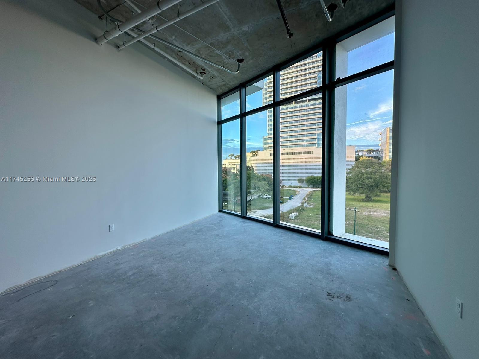 21290 Biscayne Blvd 302 Property Photo 14