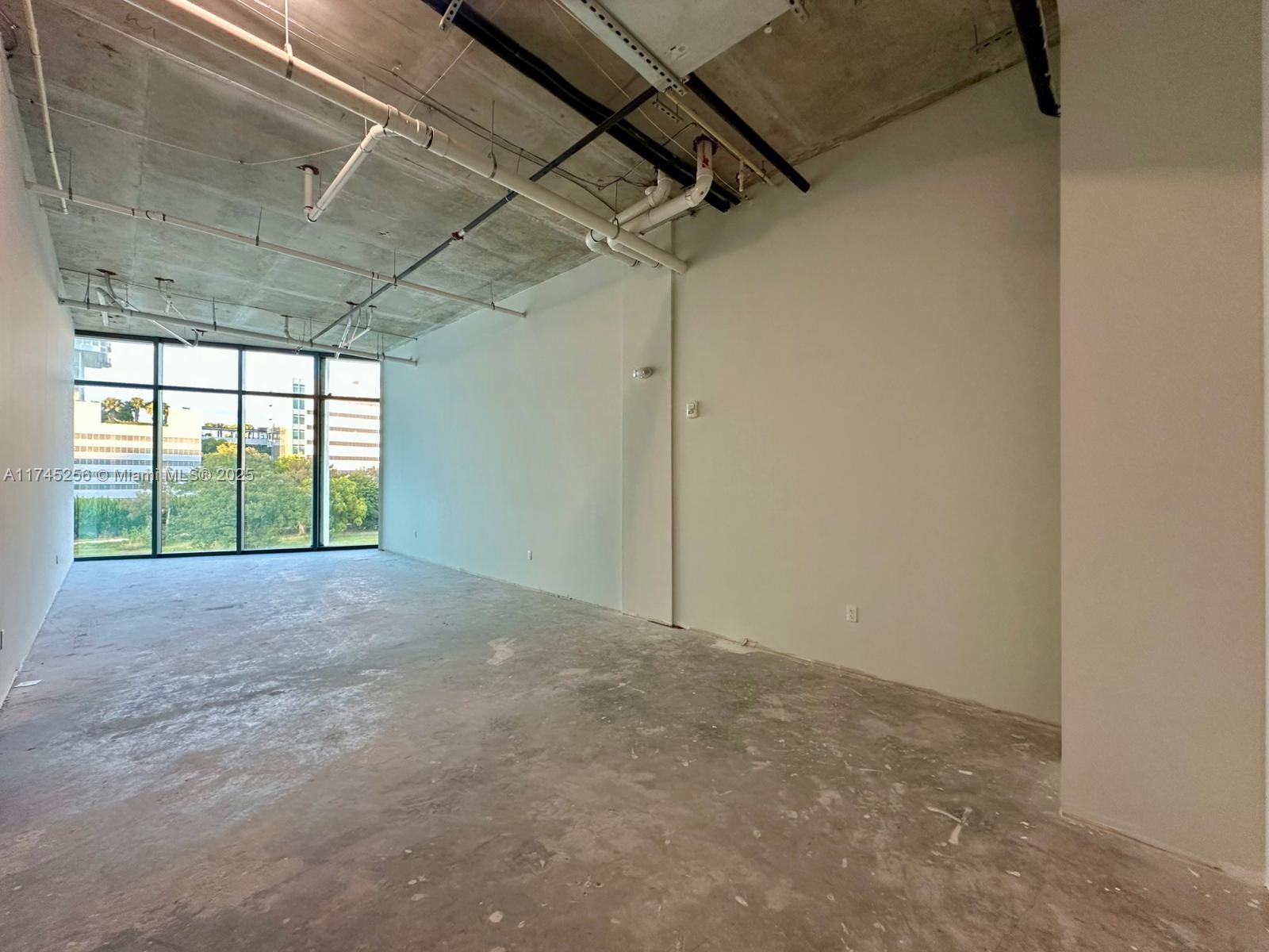 21290 Biscayne Blvd 302 Property Photo 15