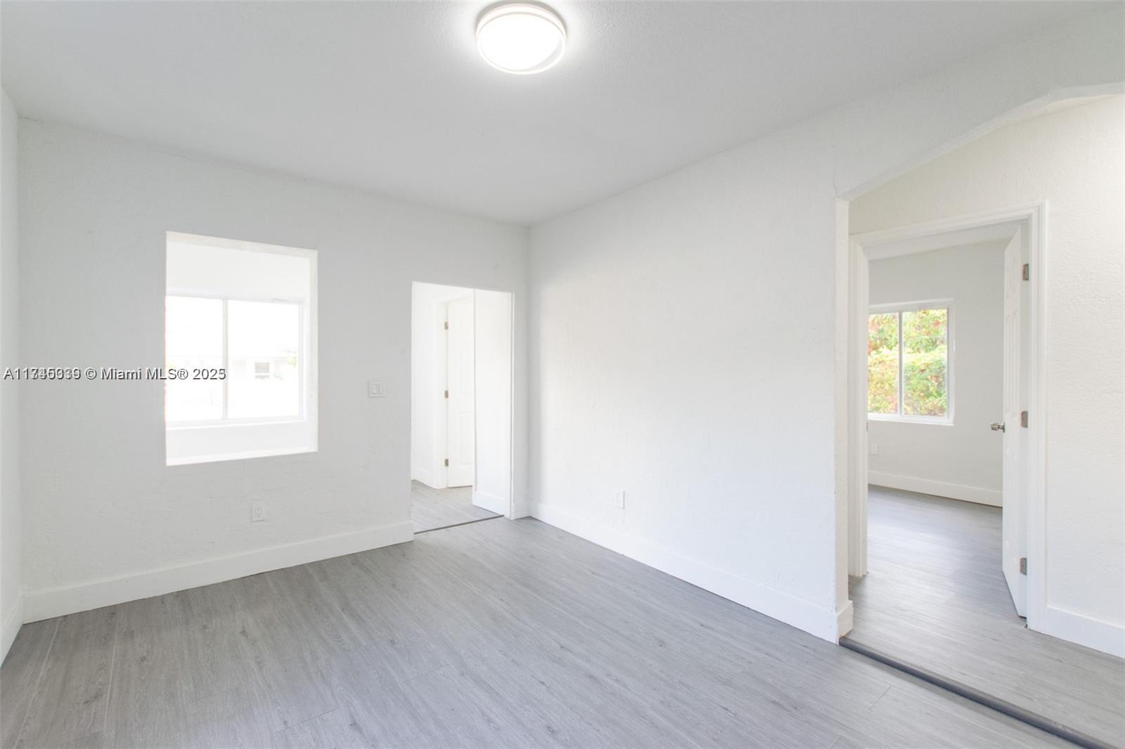 1812 Nw 64th Property Photo 4