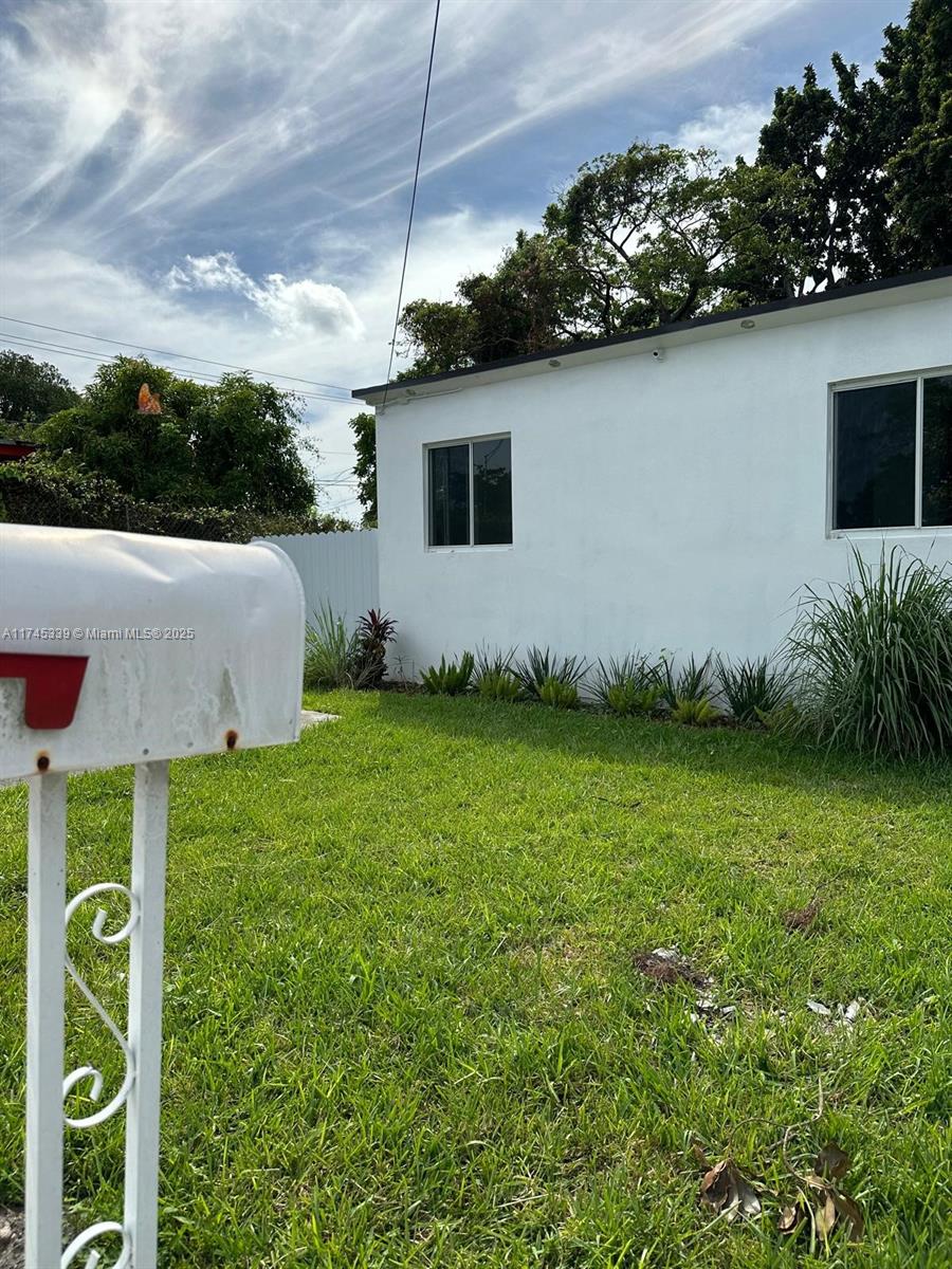 1812 Nw 64th Property Photo 19