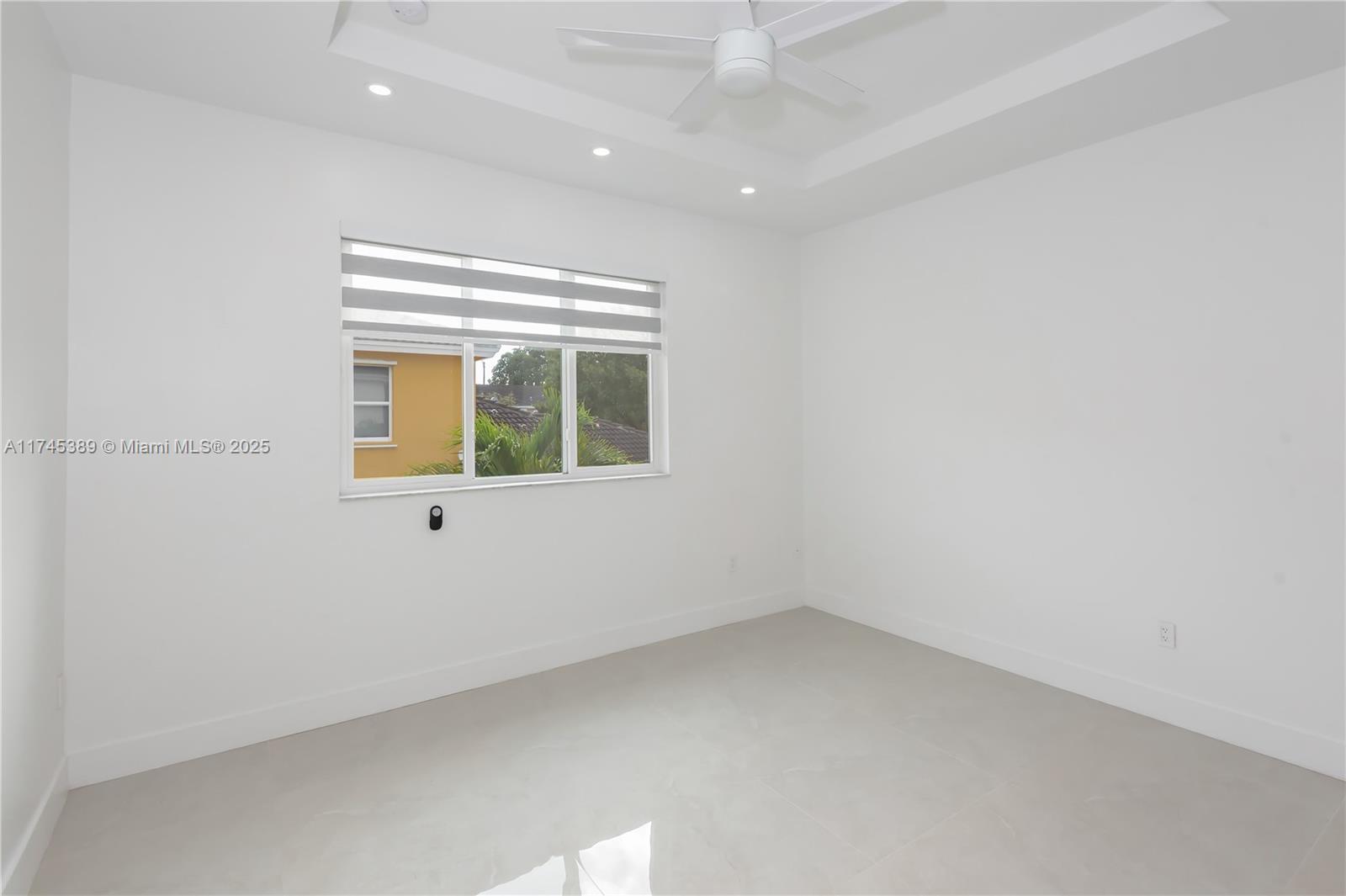 939 Ne 42nd Ter 939 Property Photo 24