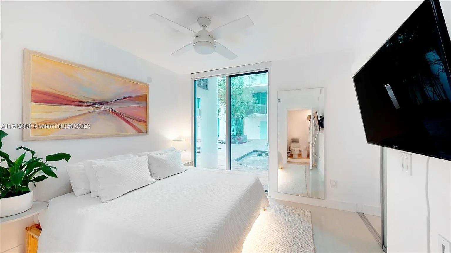 6000 Collins Ave 124 Property Photo 6