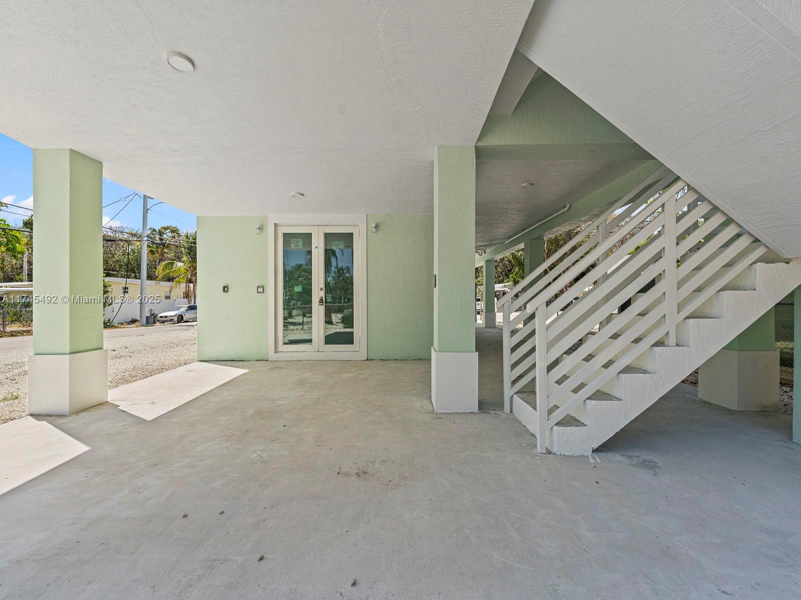 101 Kay Dr Property Photo 6