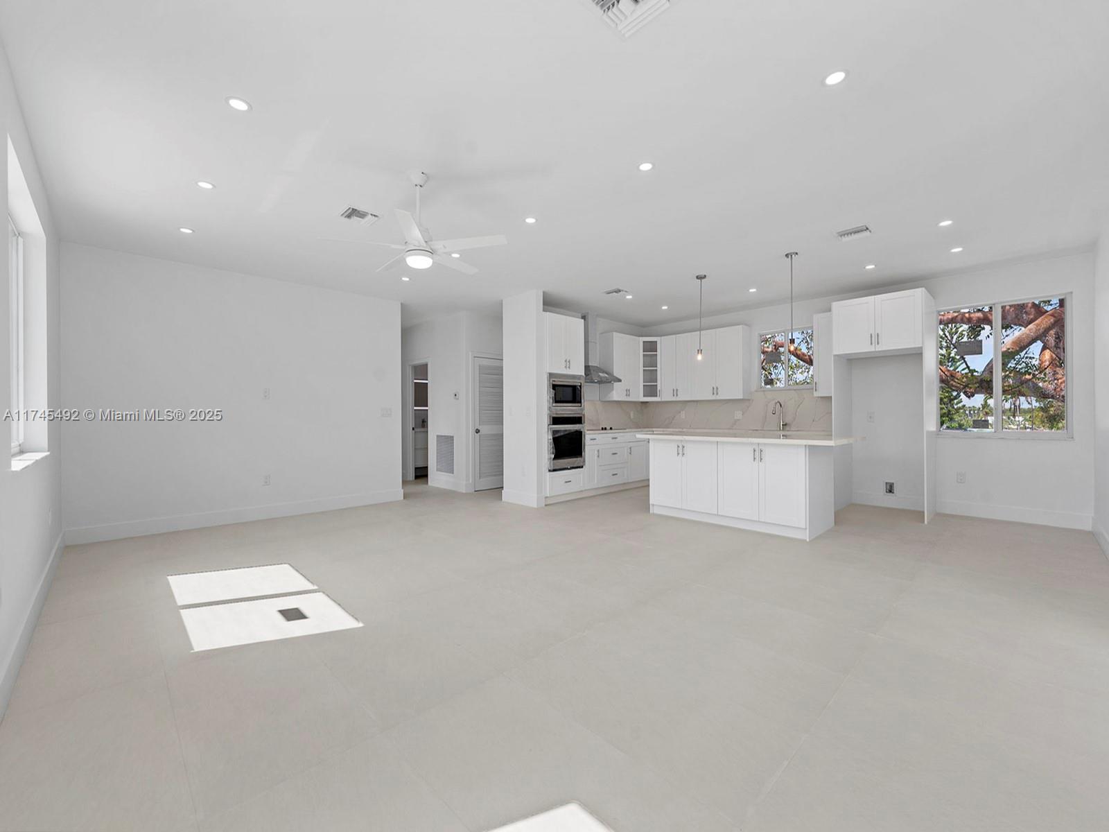 101 Kay Dr Property Photo 16