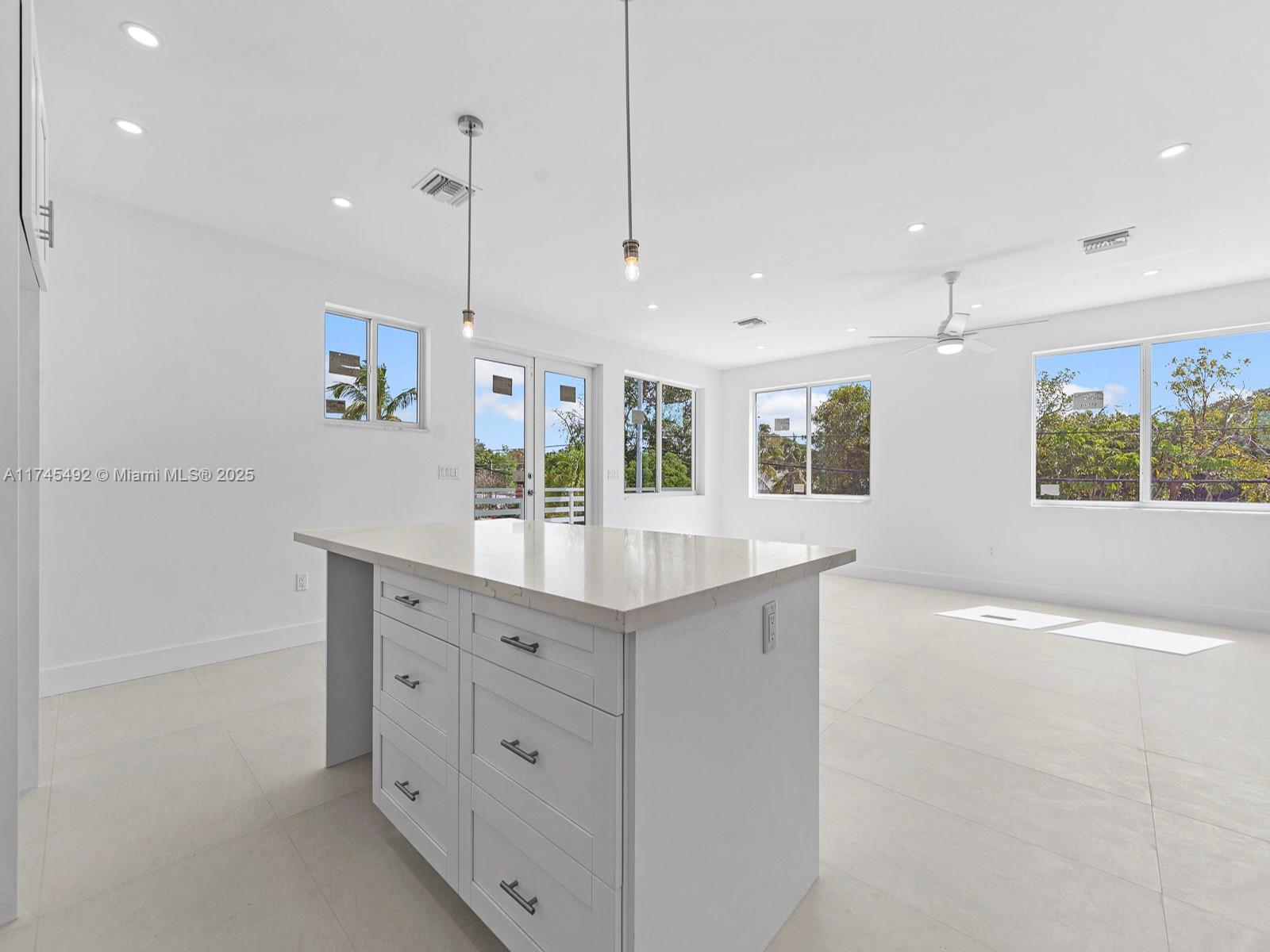 101 Kay Dr Property Photo 25