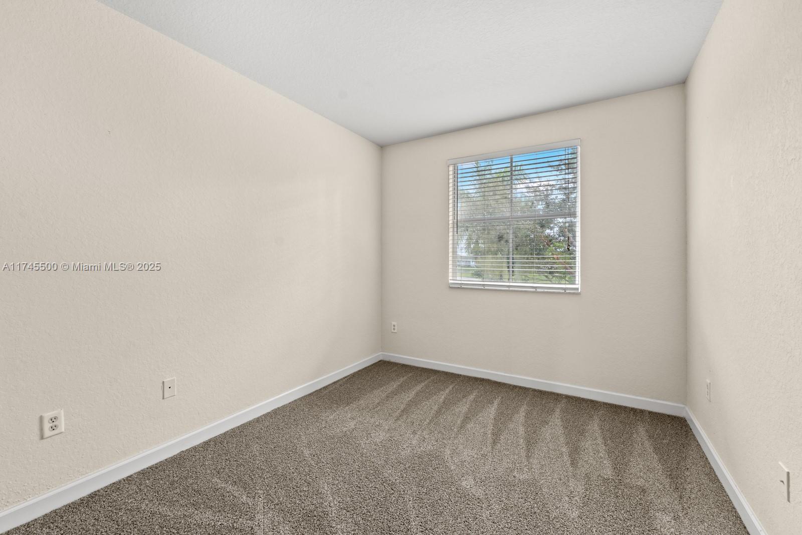 2474 Se 15th Ct Property Photo 28