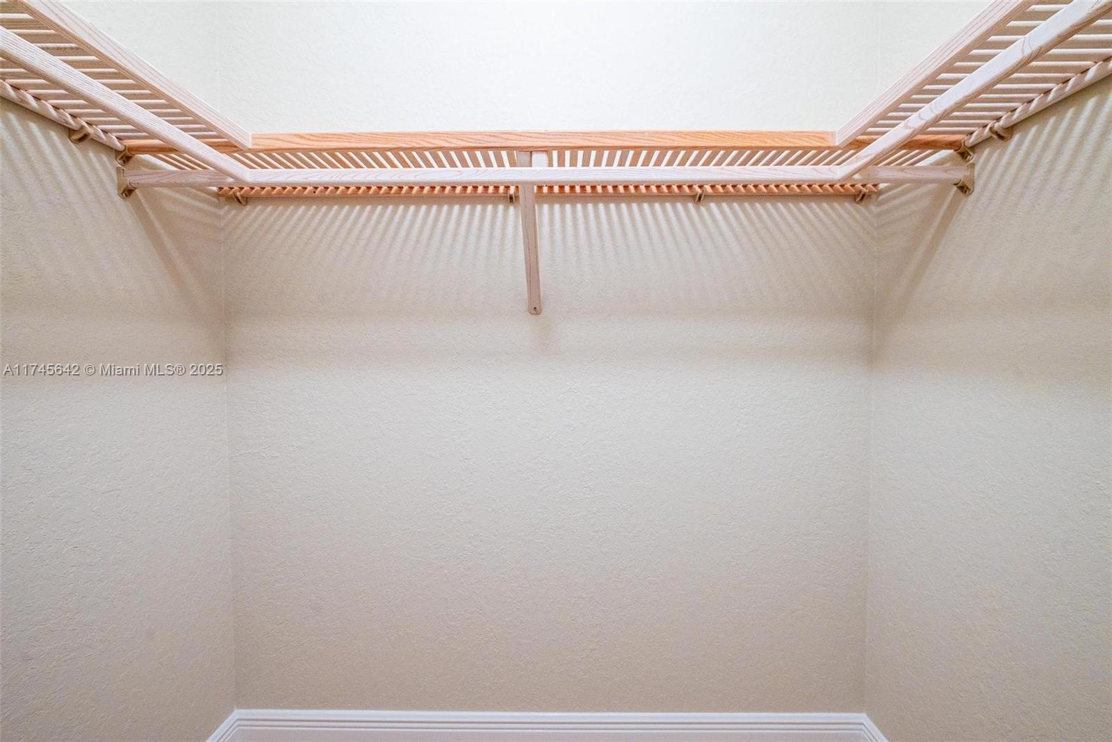 920 Captiva Dr Property Photo 44