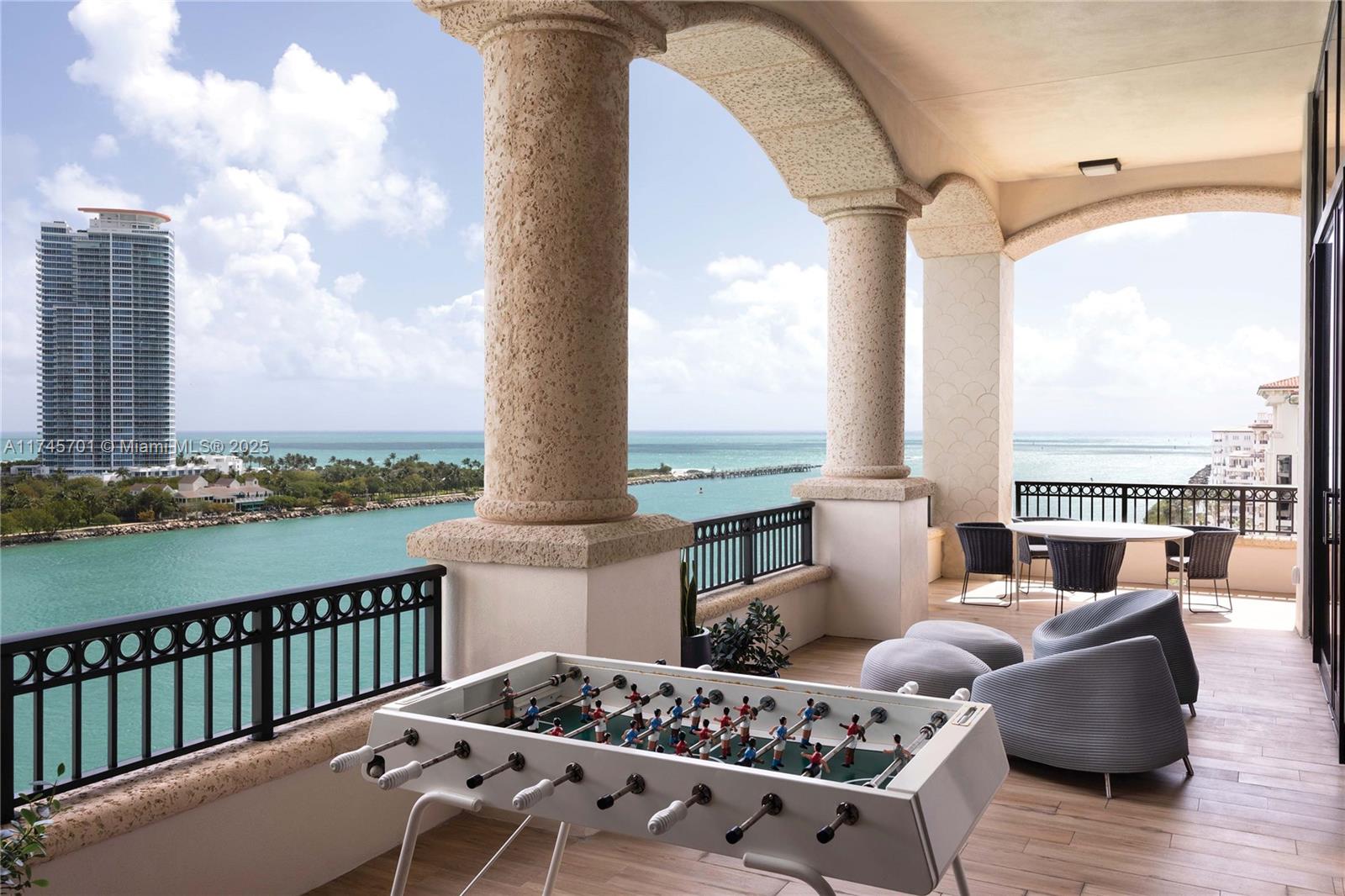 6800 Fisher Island Dr 6802 6802 Property Photo 26