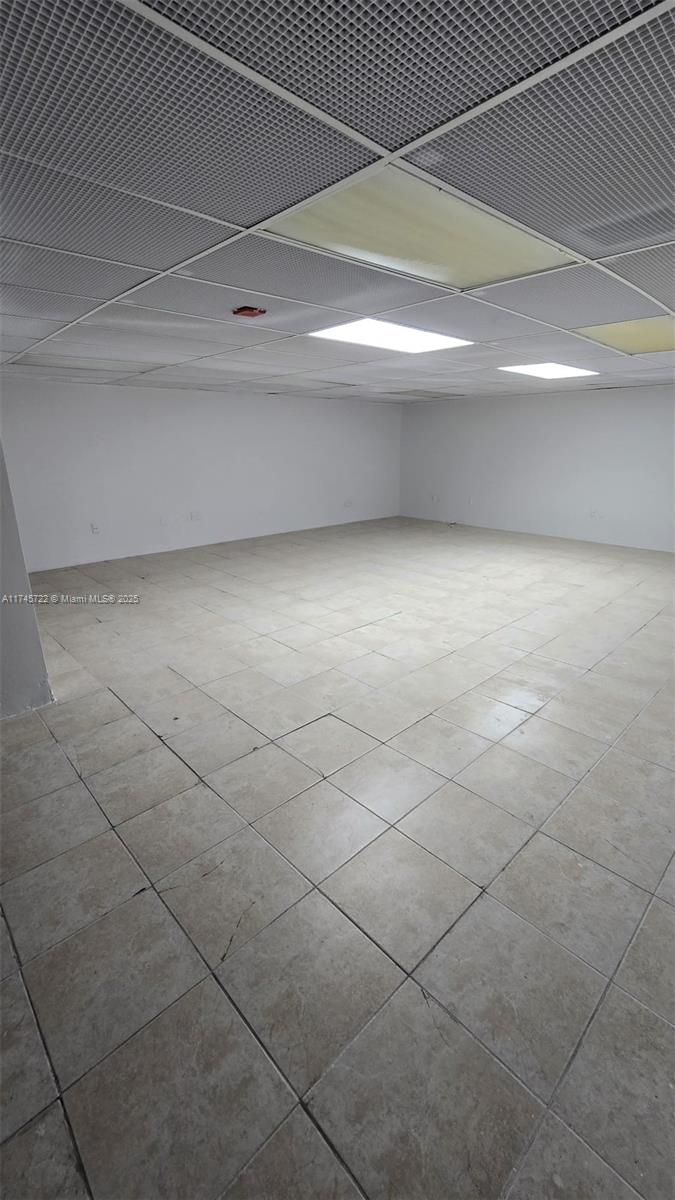 13499 Biscayne Blvd Property Photo 2