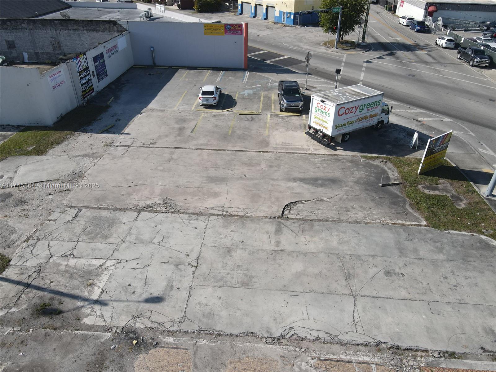 131 S Flagler Ave Property Photo 10