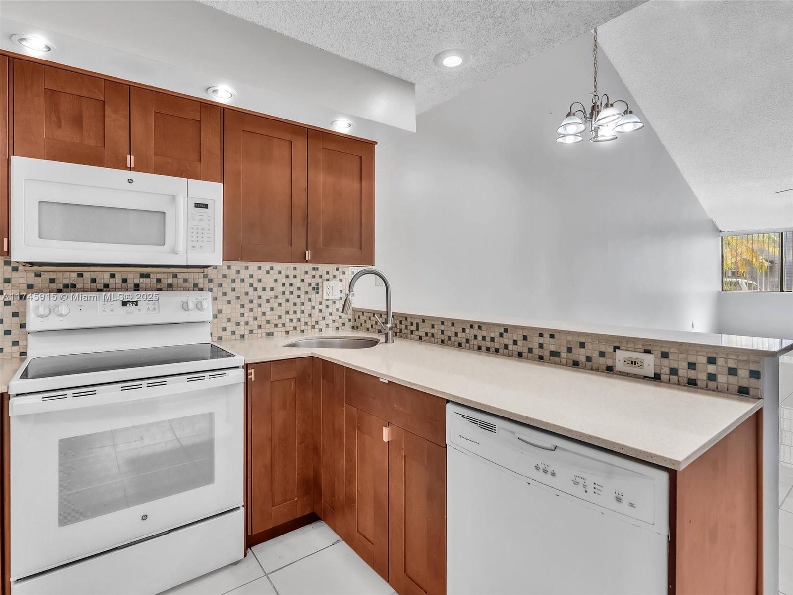 1836 Racquet Ct 1836 Property Photo 16