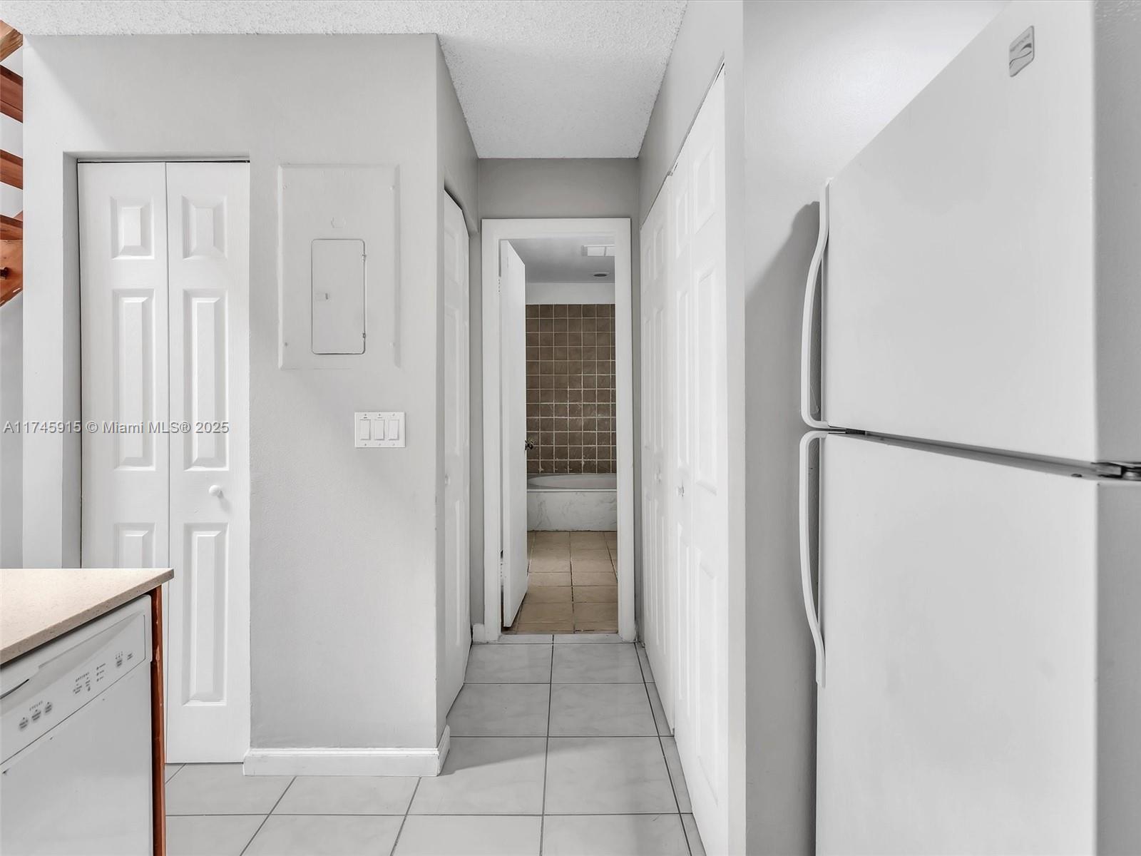 1836 Racquet Ct 1836 Property Photo 18