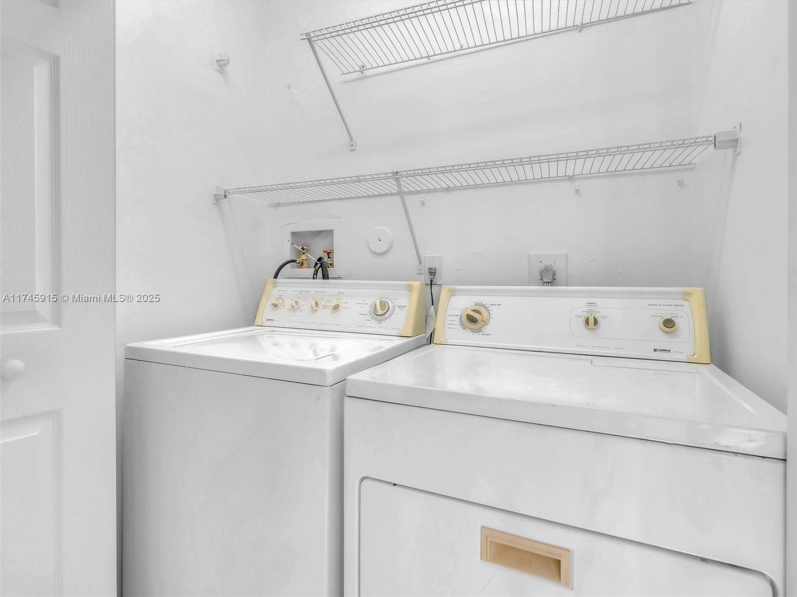 1836 Racquet Ct 1836 Property Photo 21