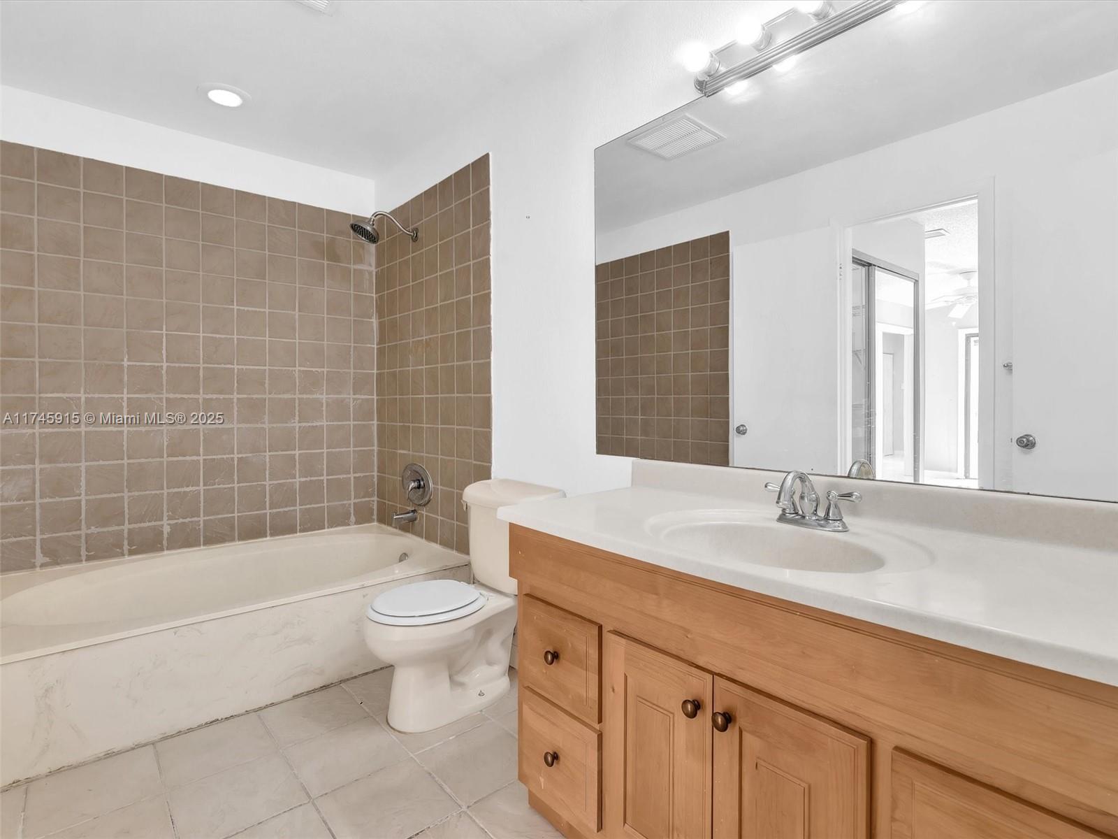1836 Racquet Ct 1836 Property Photo 23