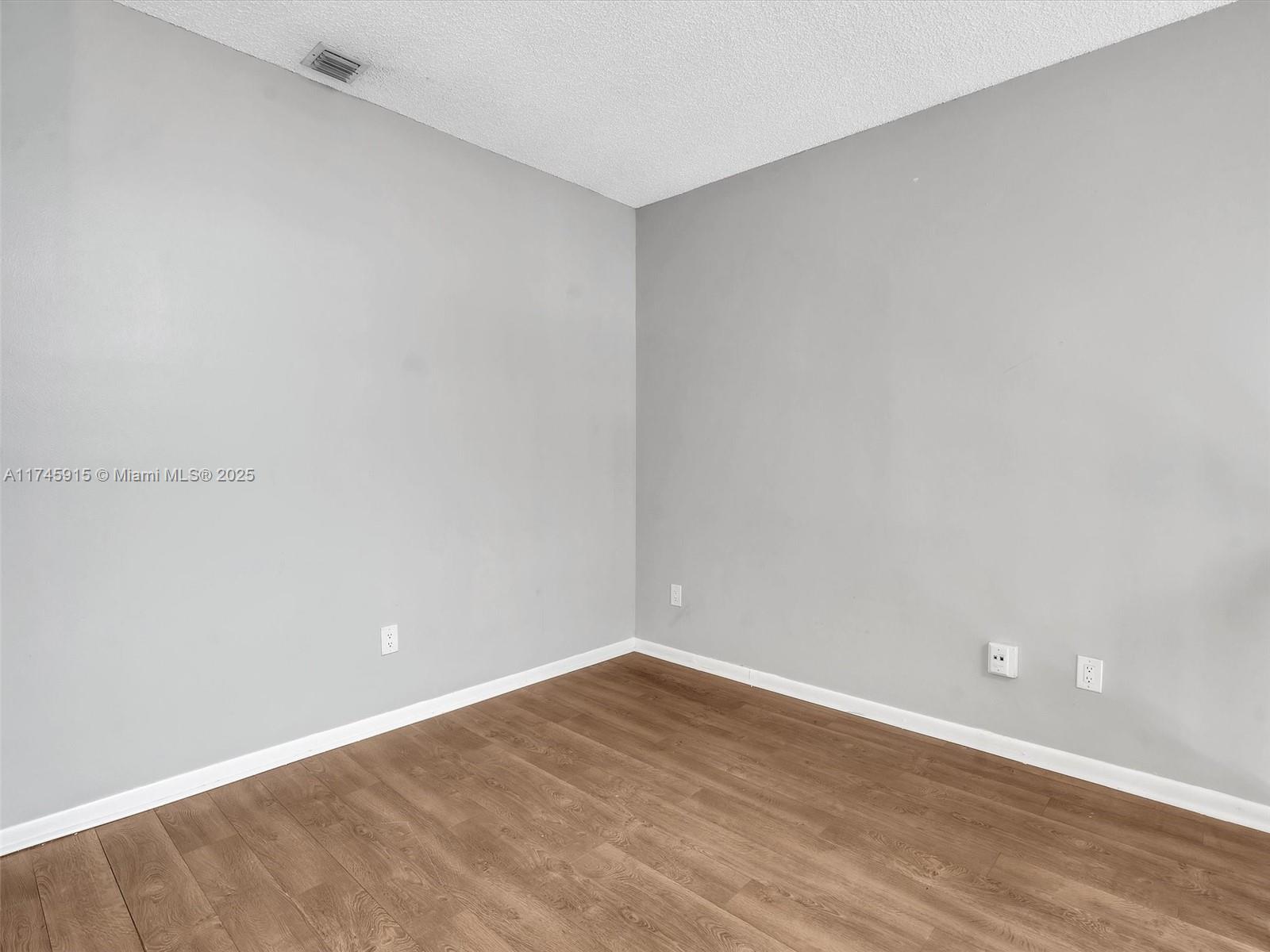 1836 Racquet Ct 1836 Property Photo 29