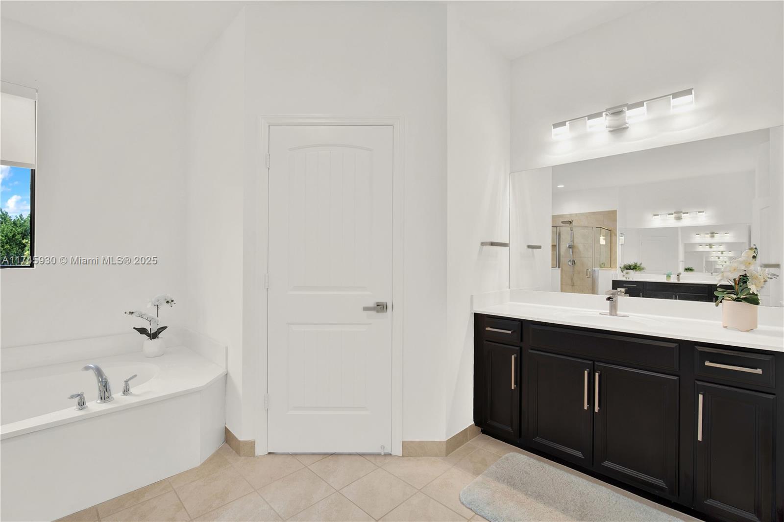 11890 Sw 253rd Ter Property Photo 24