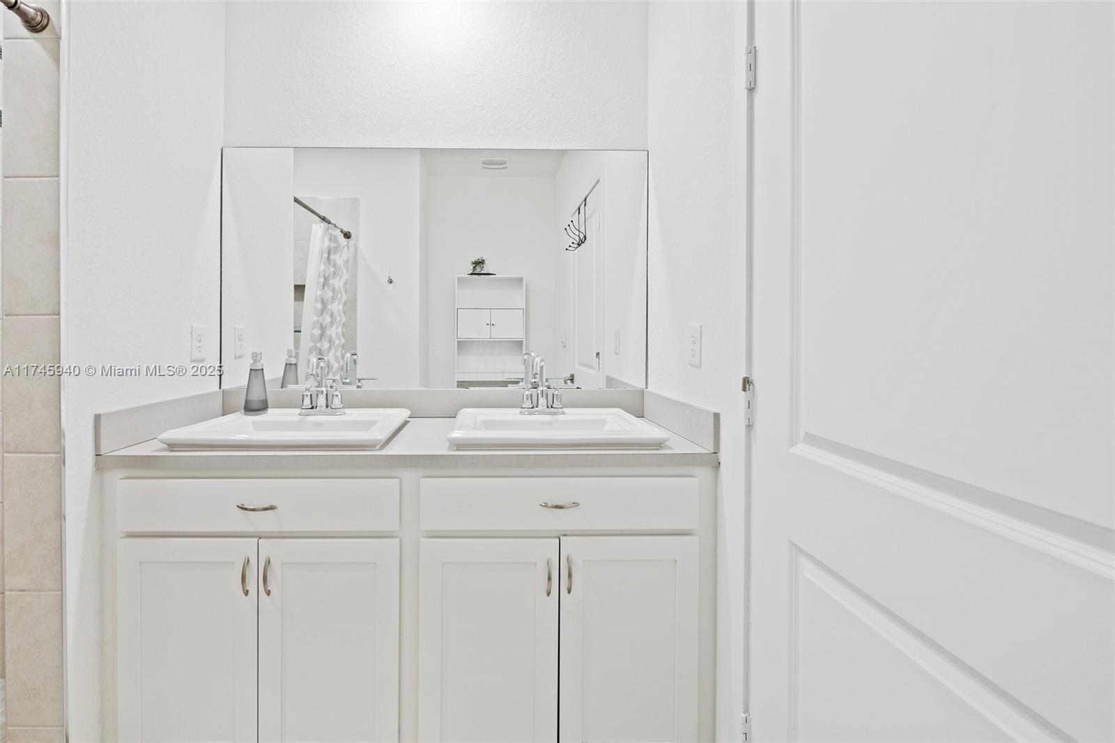 1848 Se 9th Ave Property Photo 16