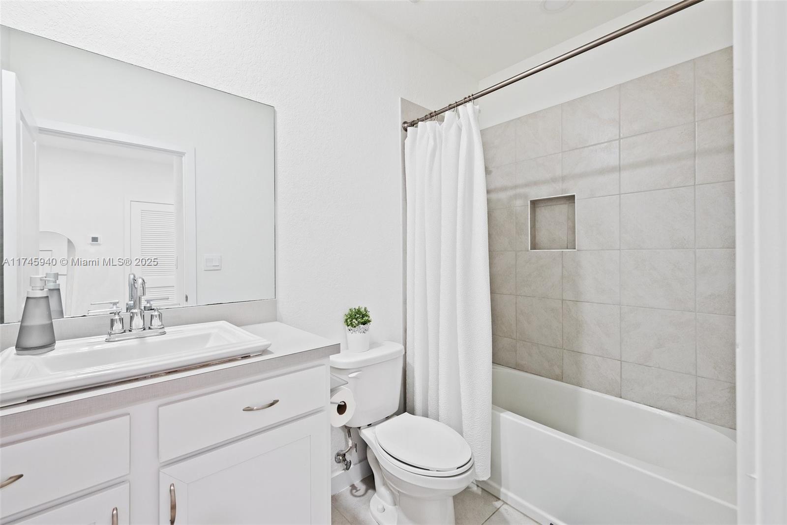 1848 Se 9th Ave Property Photo 18