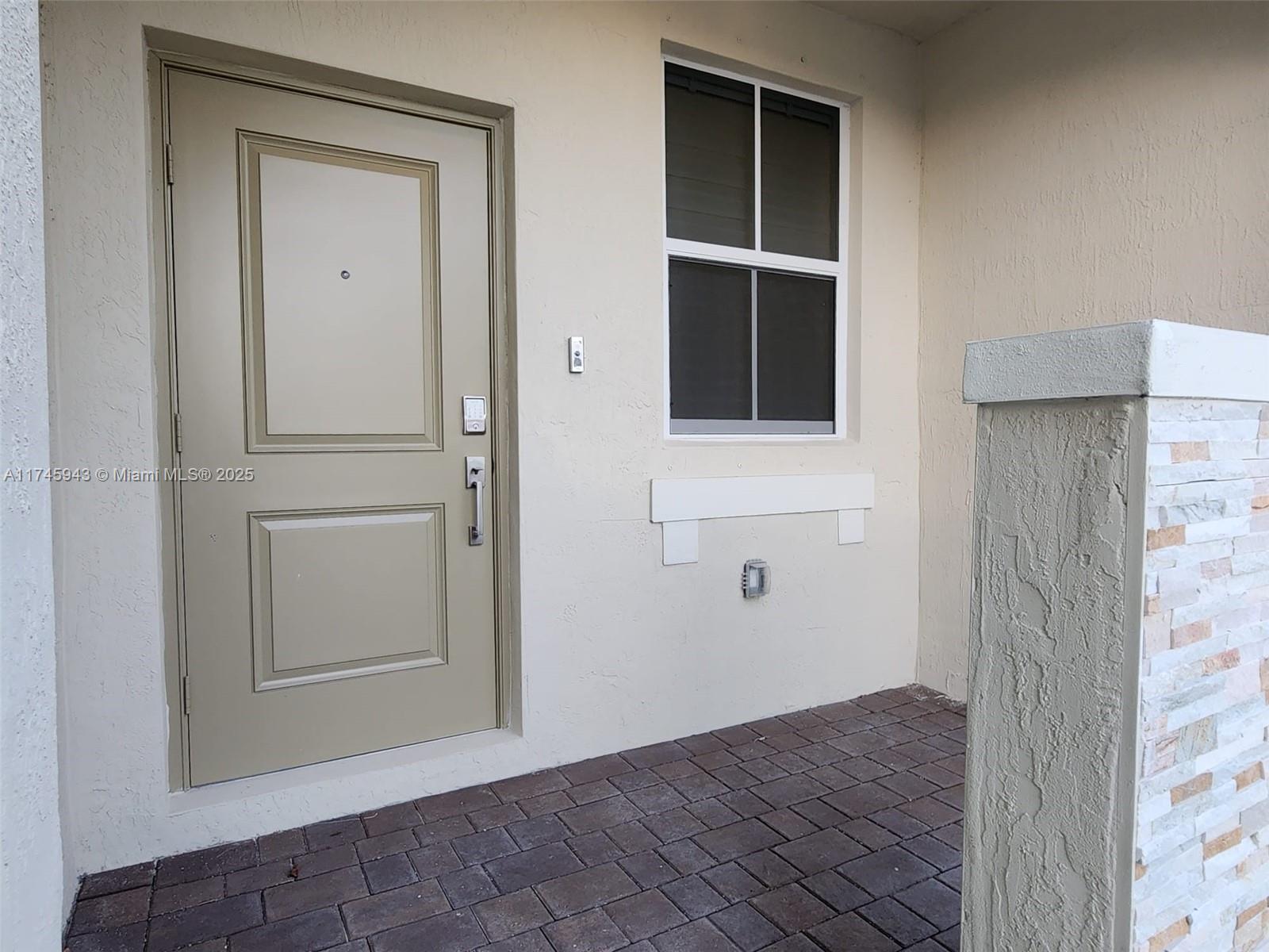 2429 Se 28 Dr # 2429 Property Photo 4