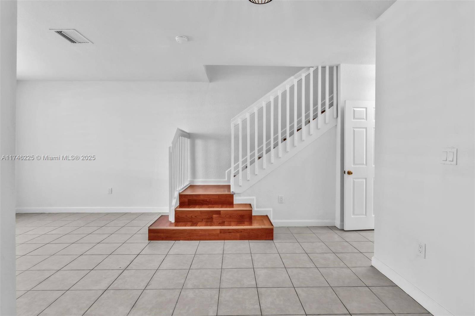 1395 Ne 33rd Ave 105-26 Property Photo 17