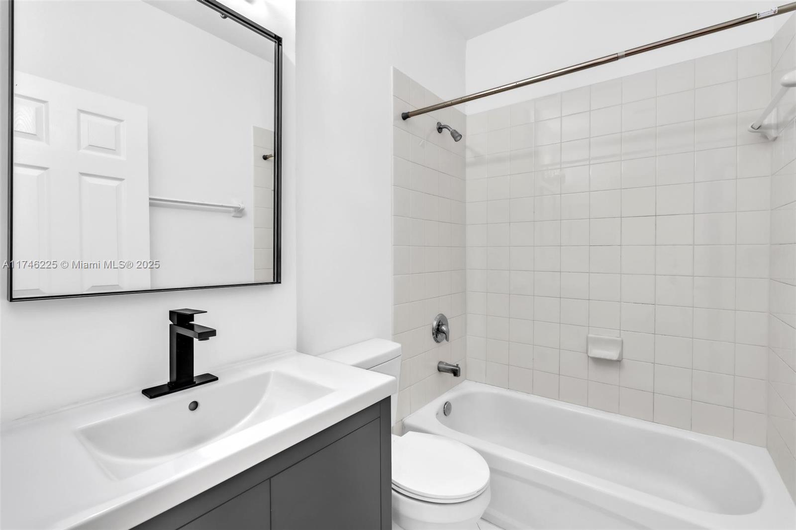 1395 Ne 33rd Ave 105-26 Property Photo 49