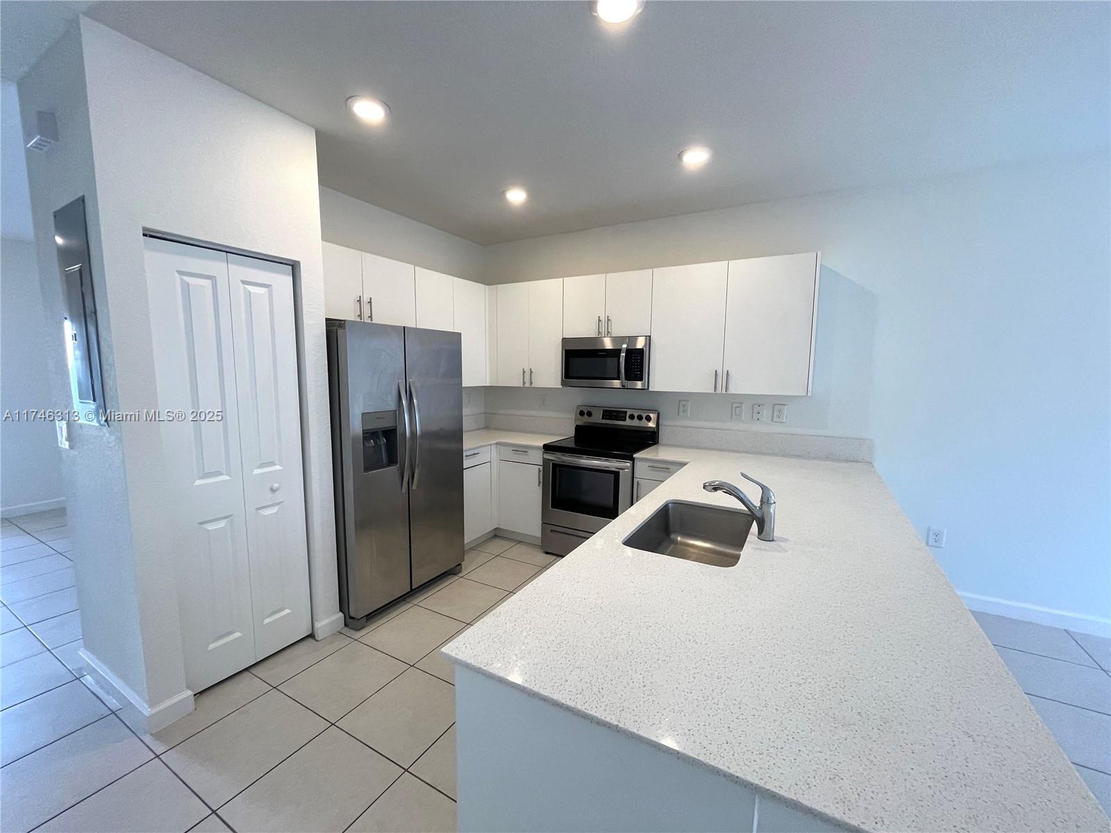 23269 Sw 129th Path Property Photo 8