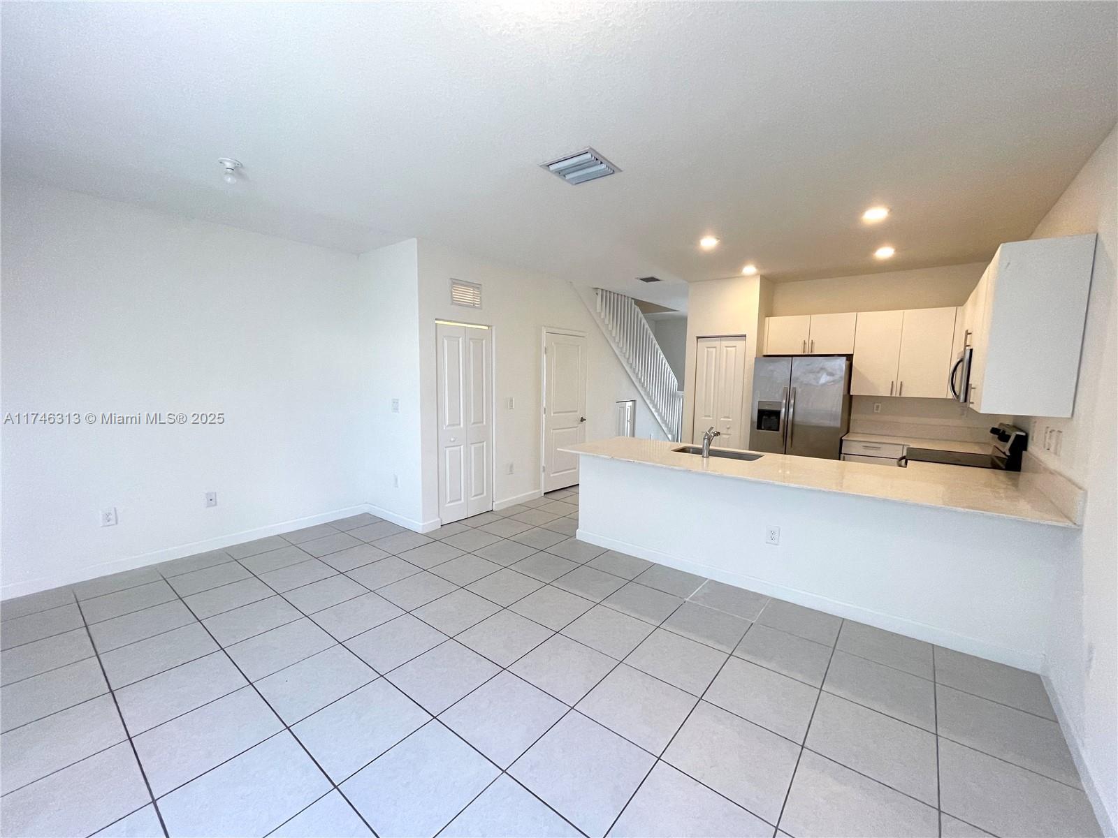 23269 Sw 129th Path Property Photo 9