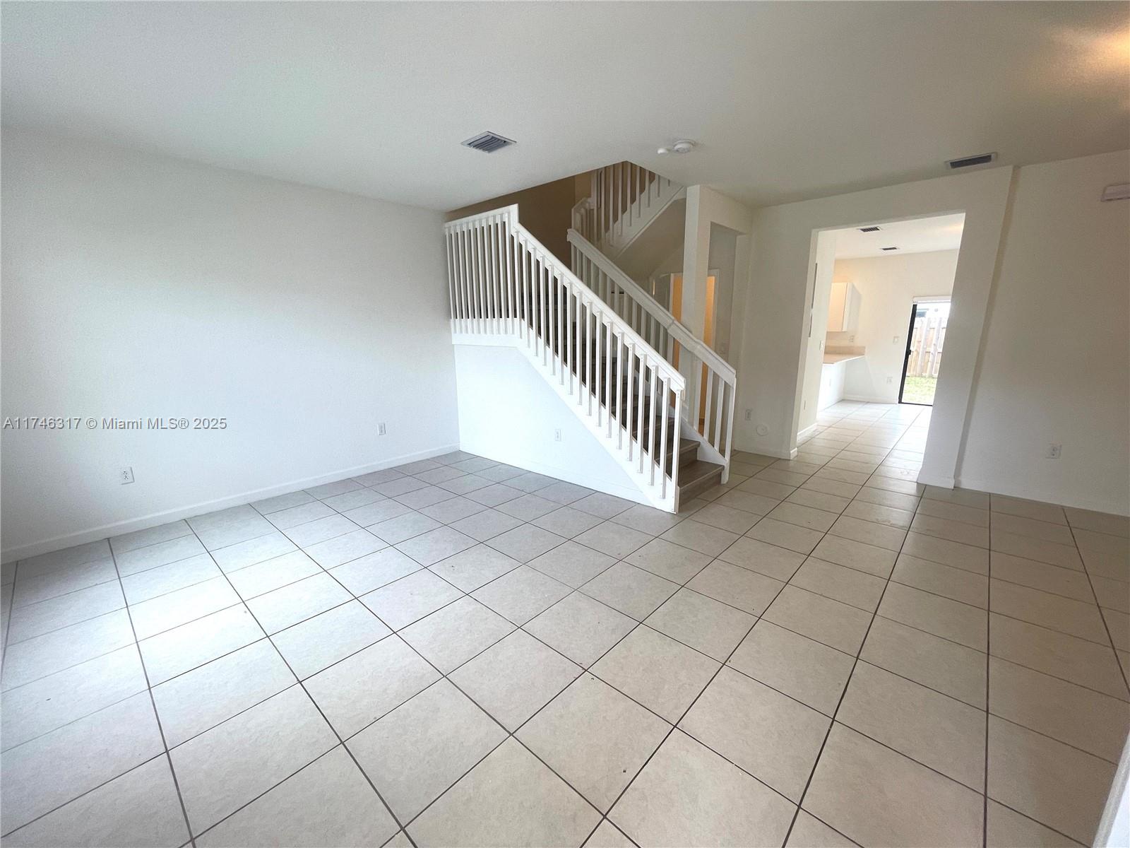 12956 Sw 233rd Ter 12956 Property Photo 3