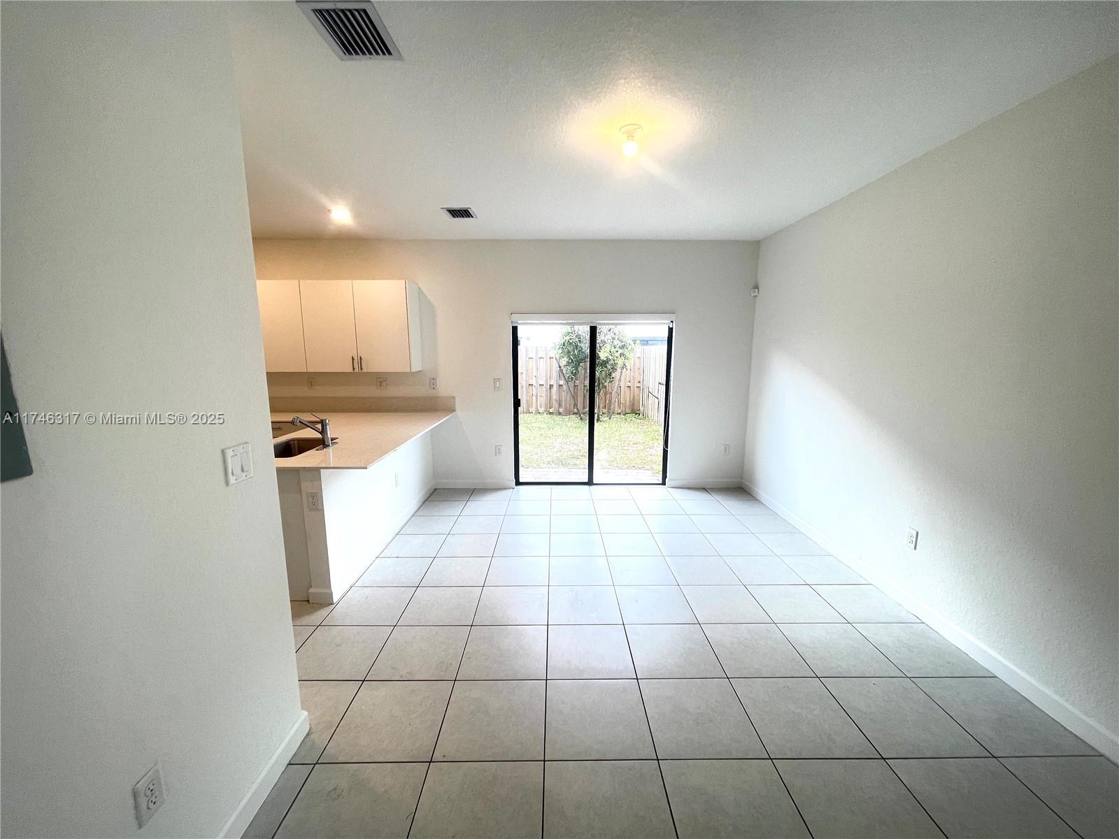 12956 Sw 233rd Ter 12956 Property Photo 5