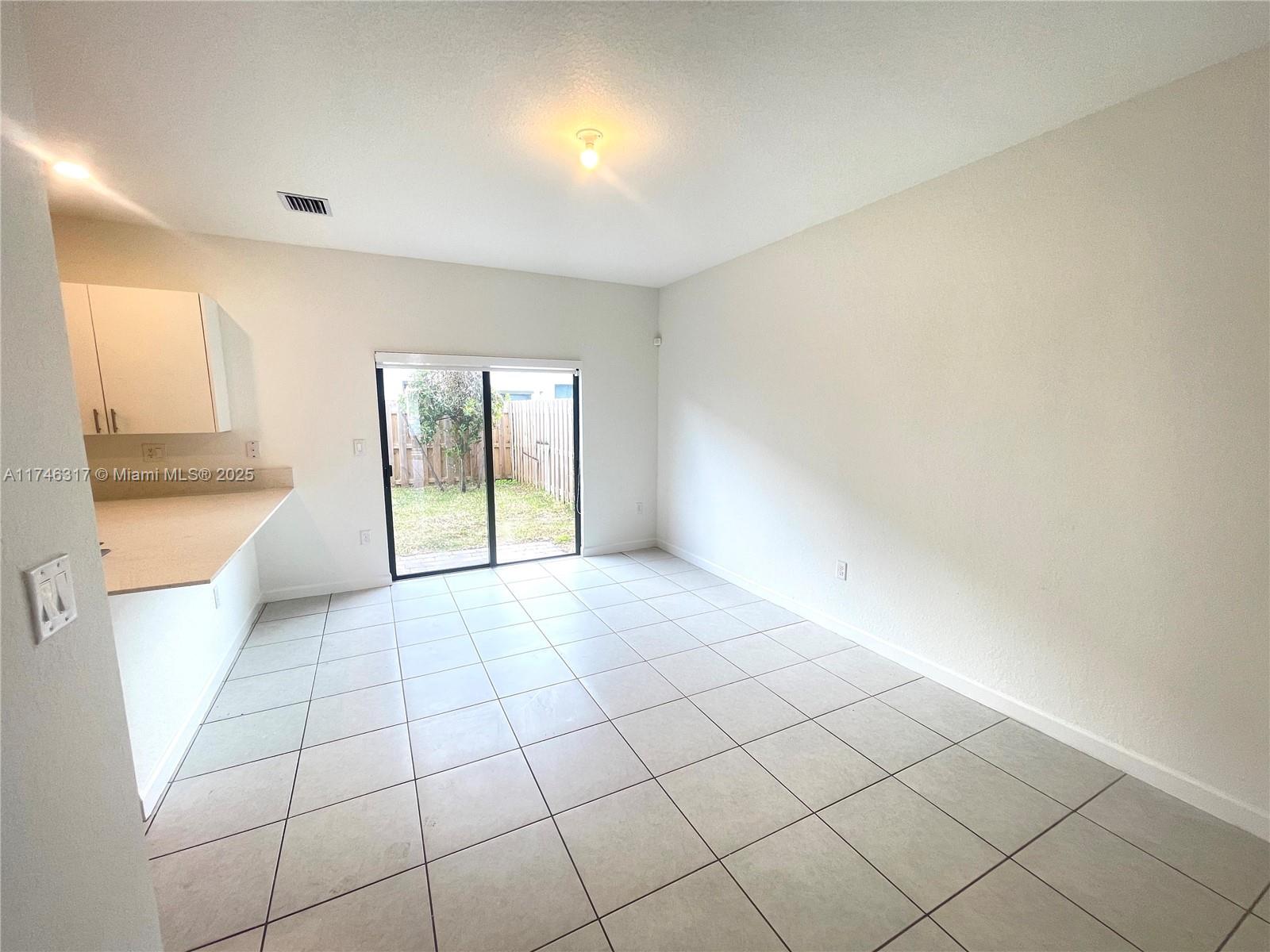 12956 Sw 233rd Ter 12956 Property Photo 9