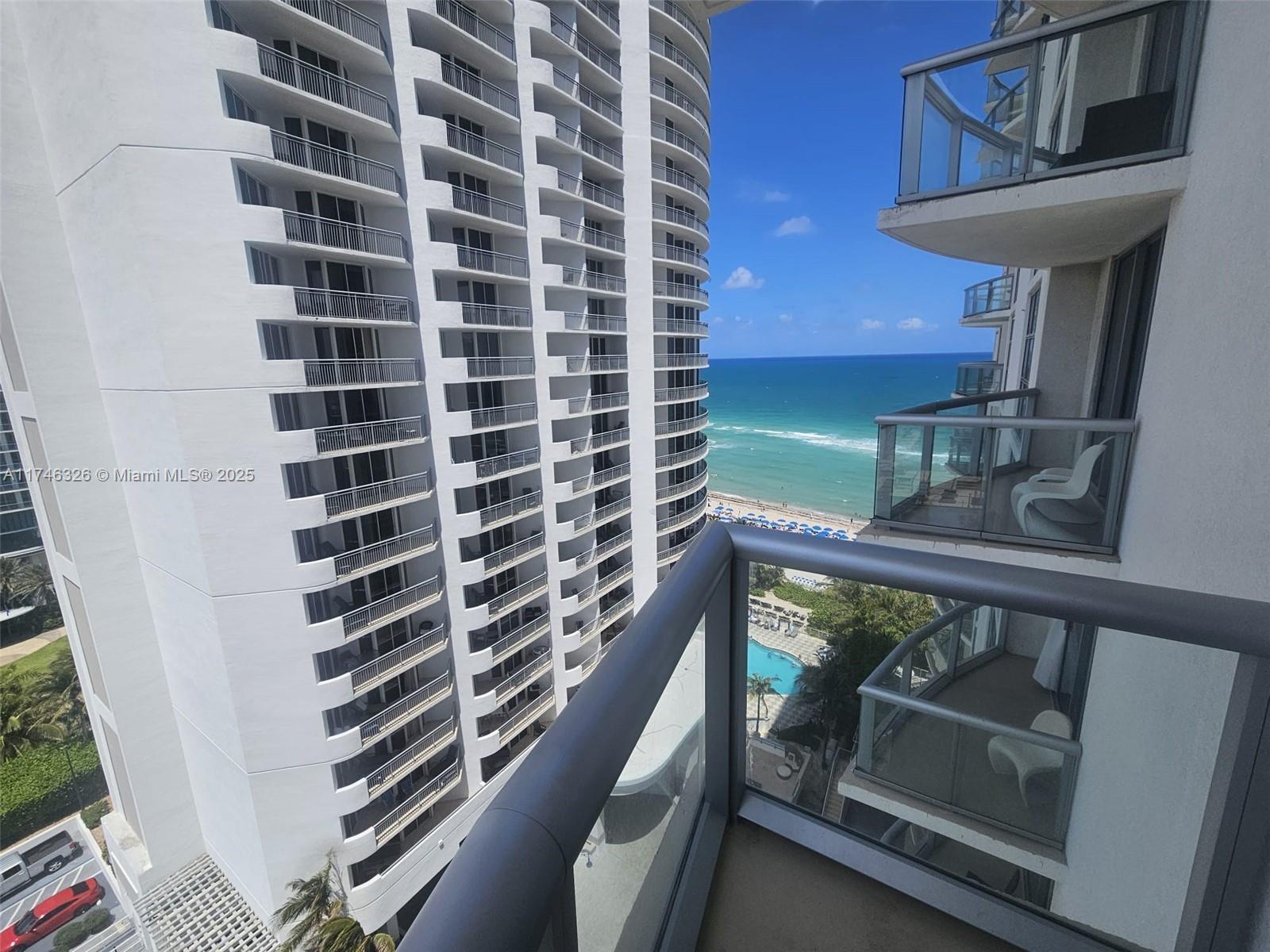 17315 Collins Ave 2306 Property Photo 2