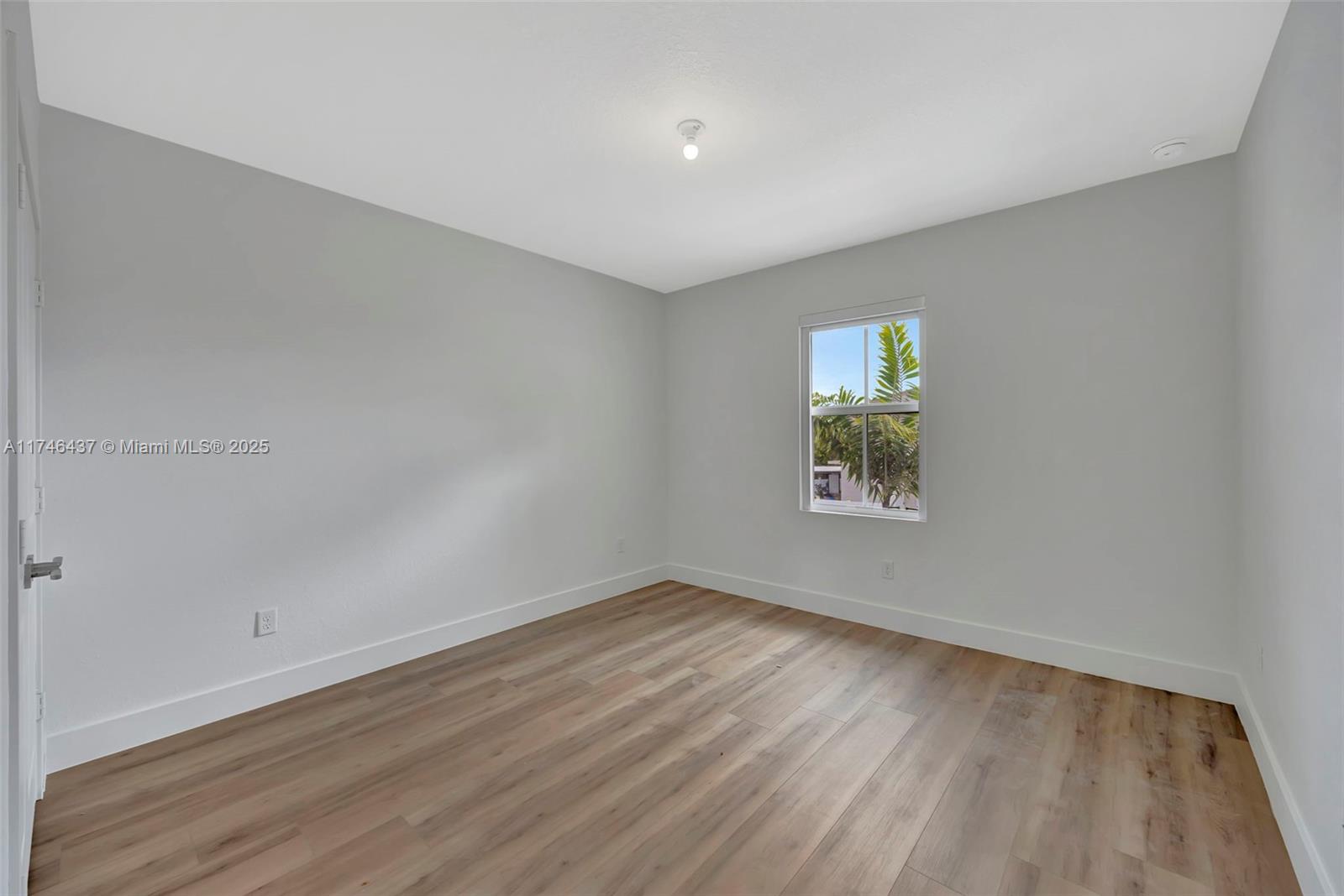 1794 Se 7th Ter 0 Property Photo 18