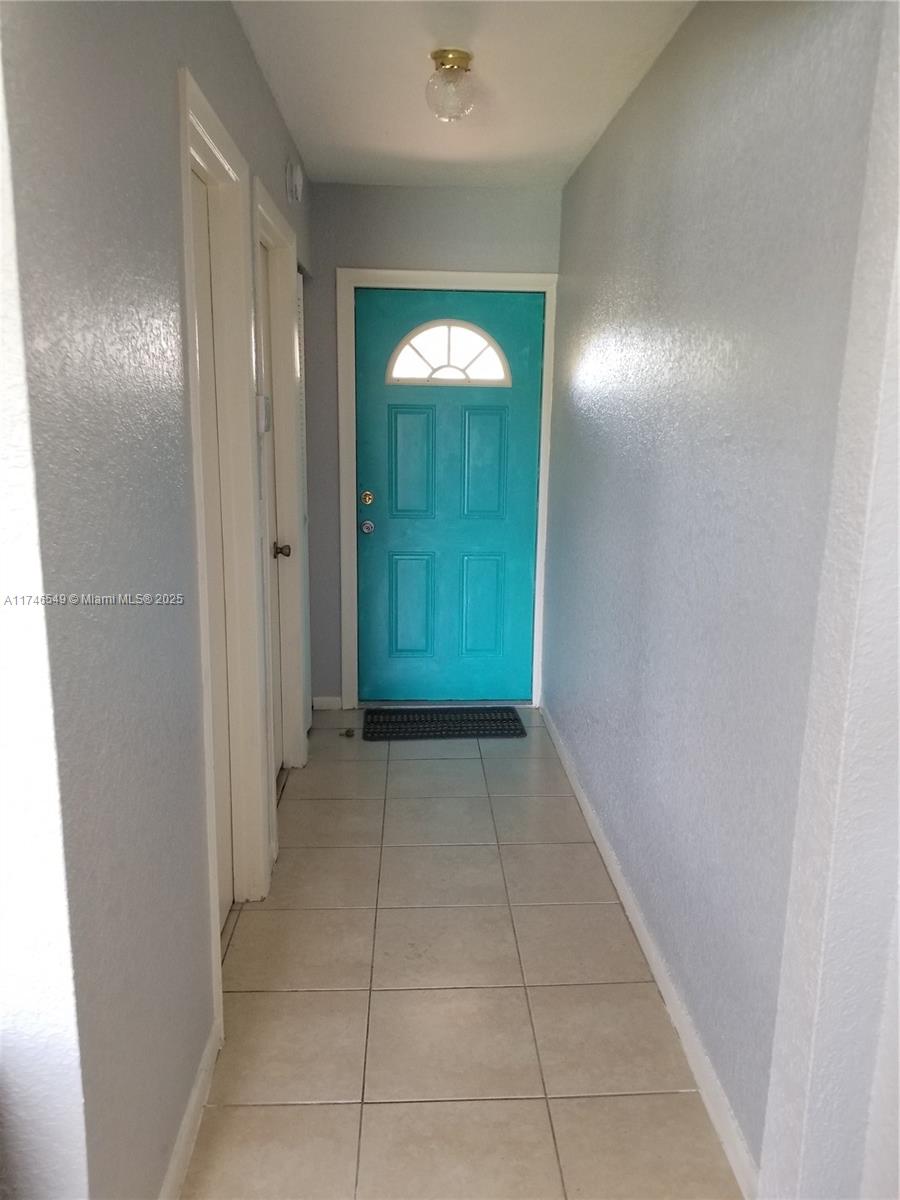1361 Sandpiper Blvd Property Photo 12